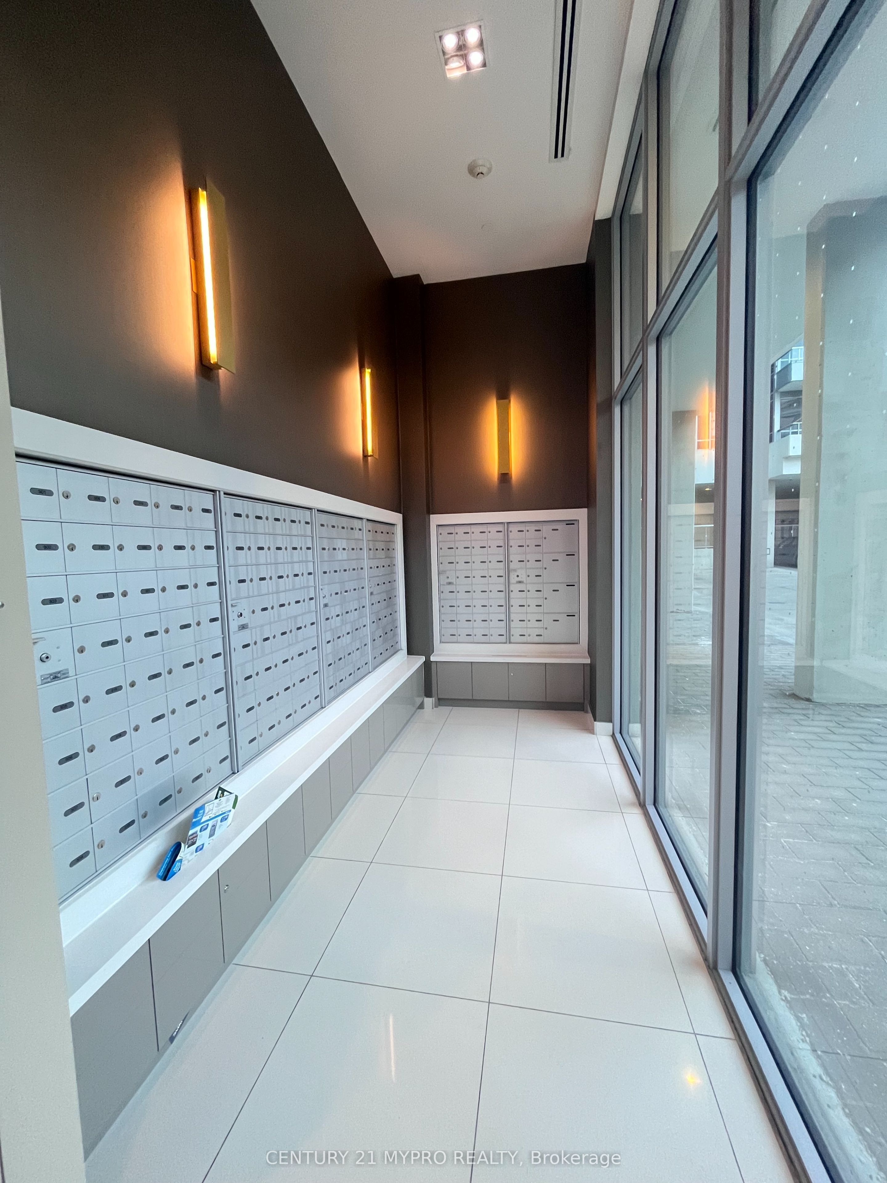 #1027 - 591 Sheppard Avenue Property Photo 17