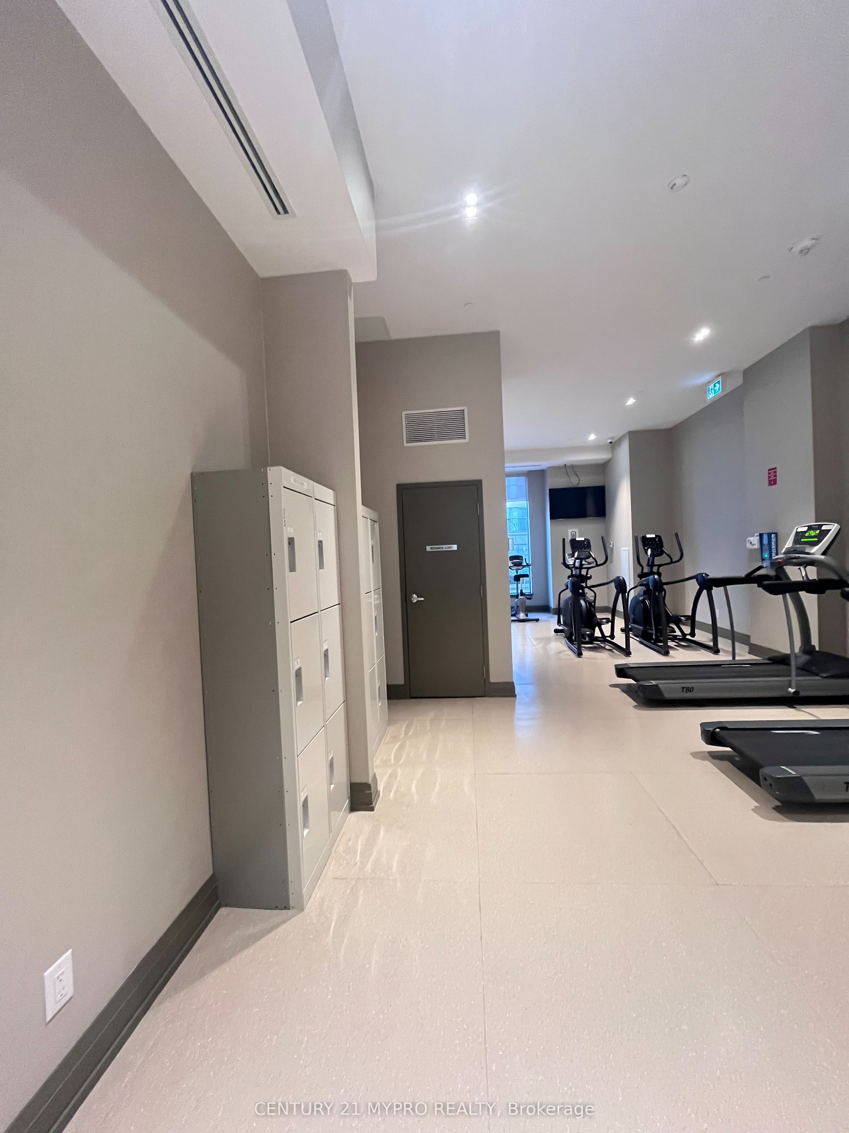 #1027 - 591 Sheppard Avenue Property Photo 19