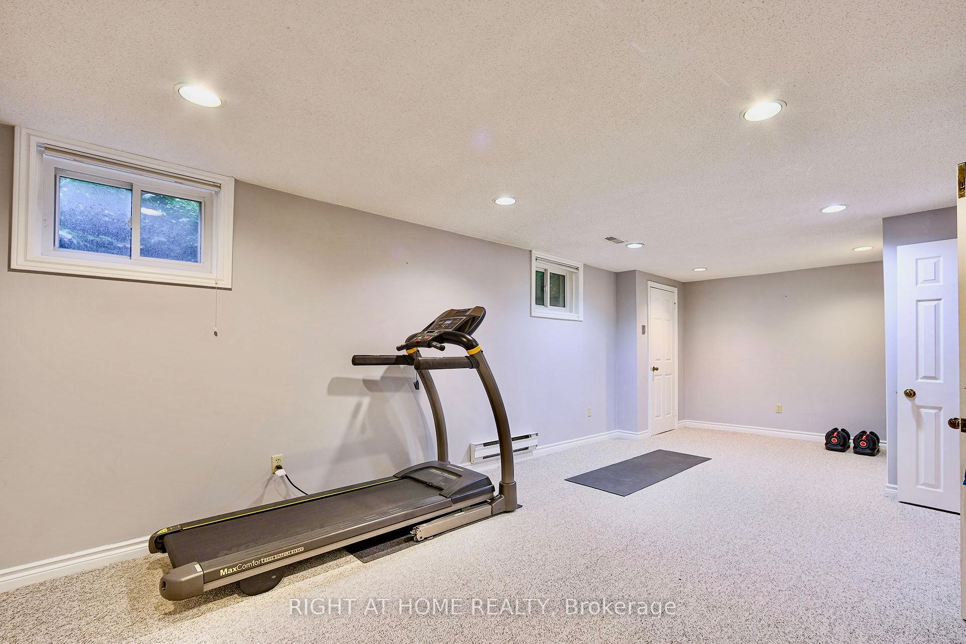 89 Yonge Boulevard Property Photo 31