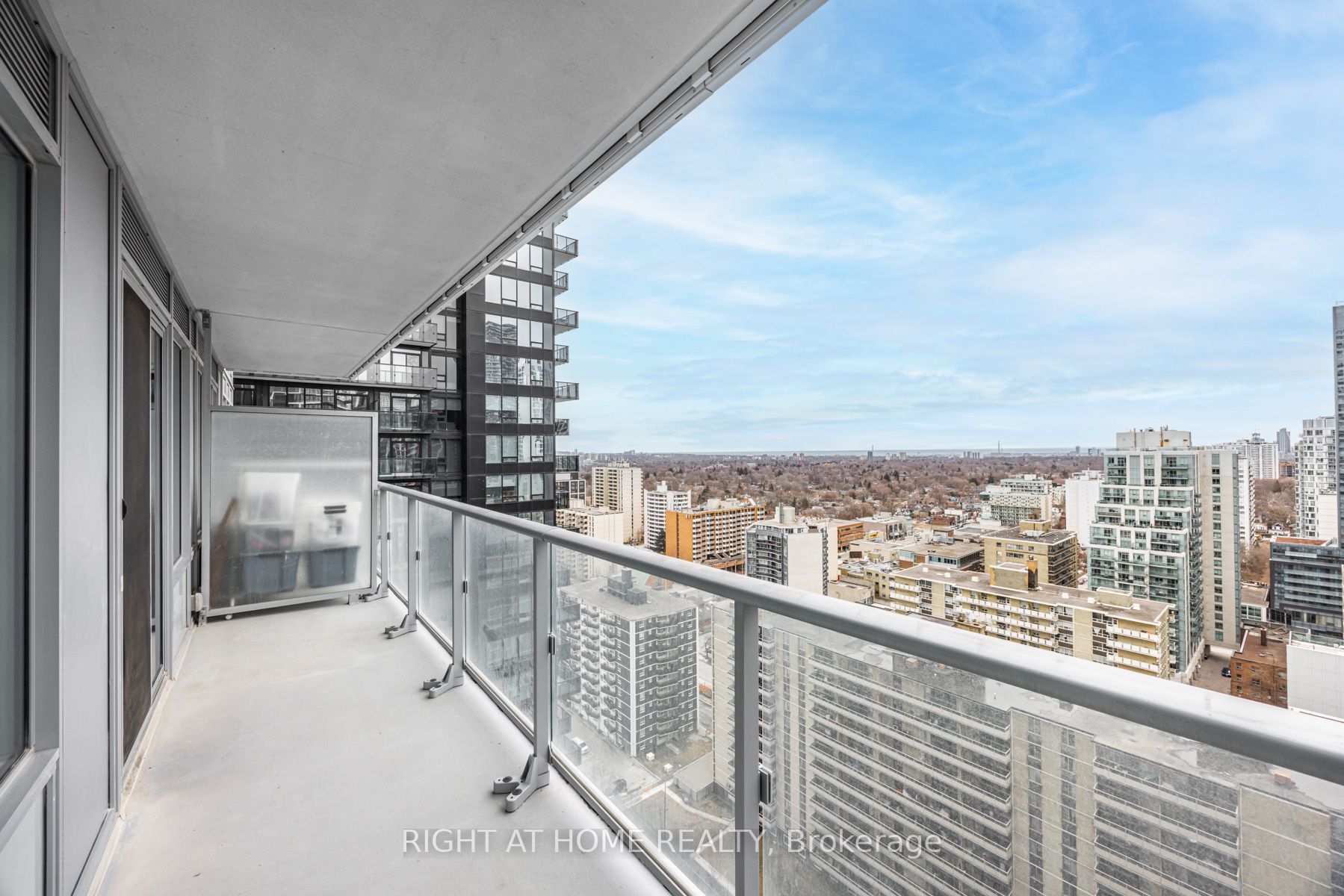 #2305 - 195 Redpath Avenue Property Photo 21