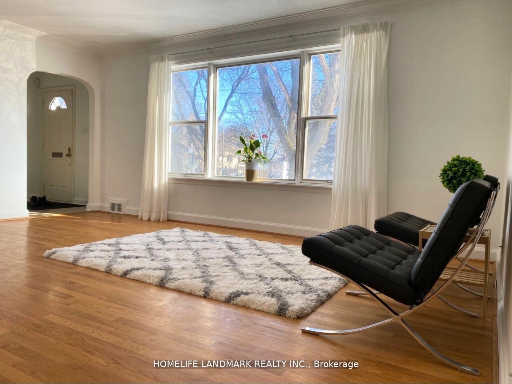 64 Mildenhall Road Property Photo
