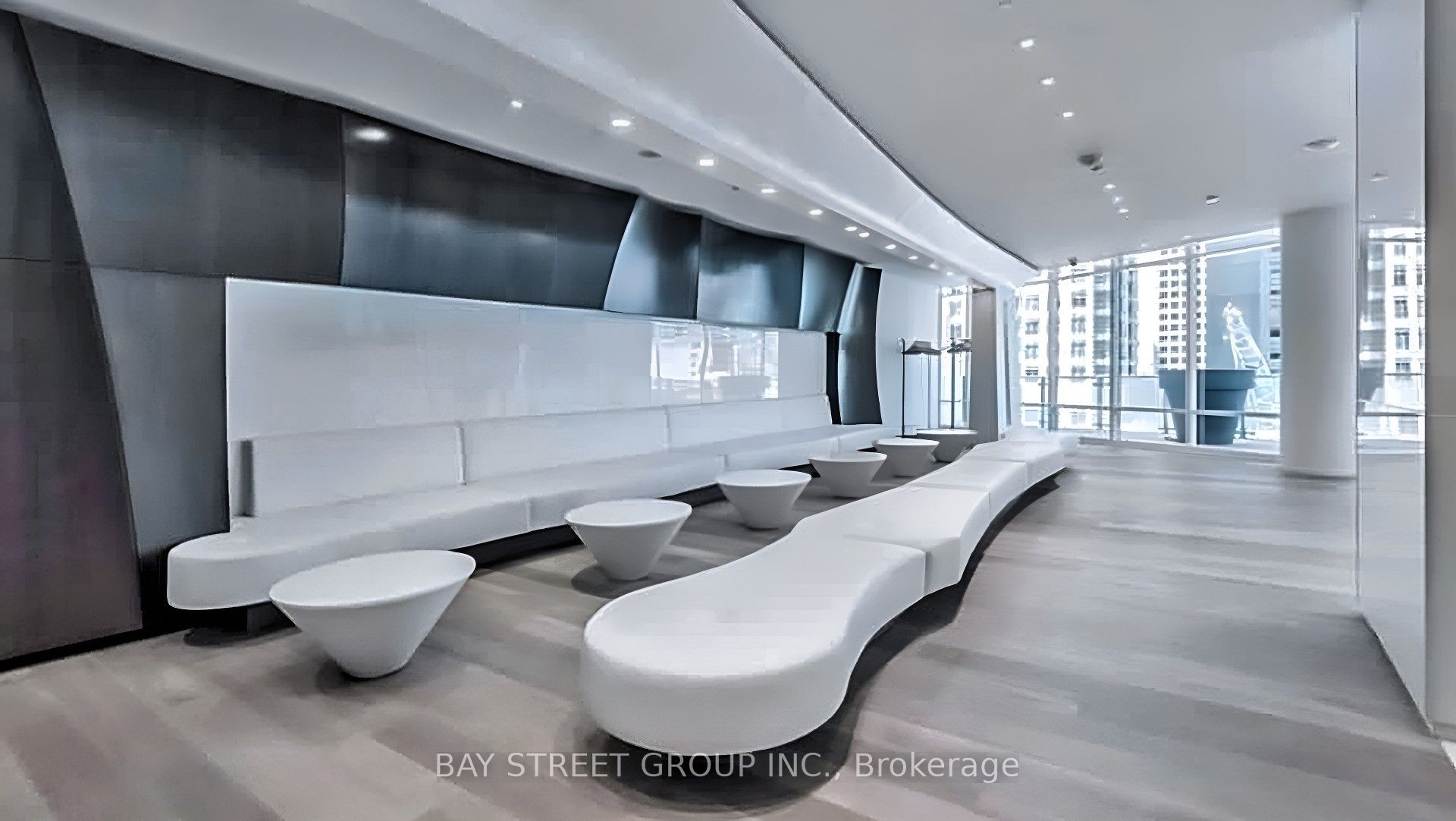 #1605 - 1 Bloor Street Property Photo 3