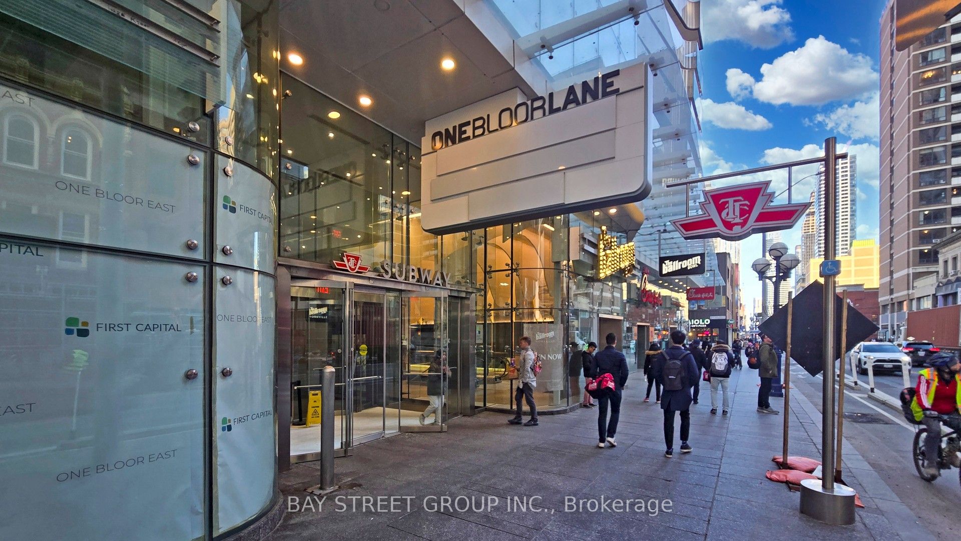 #1605 - 1 Bloor Street Property Photo 7