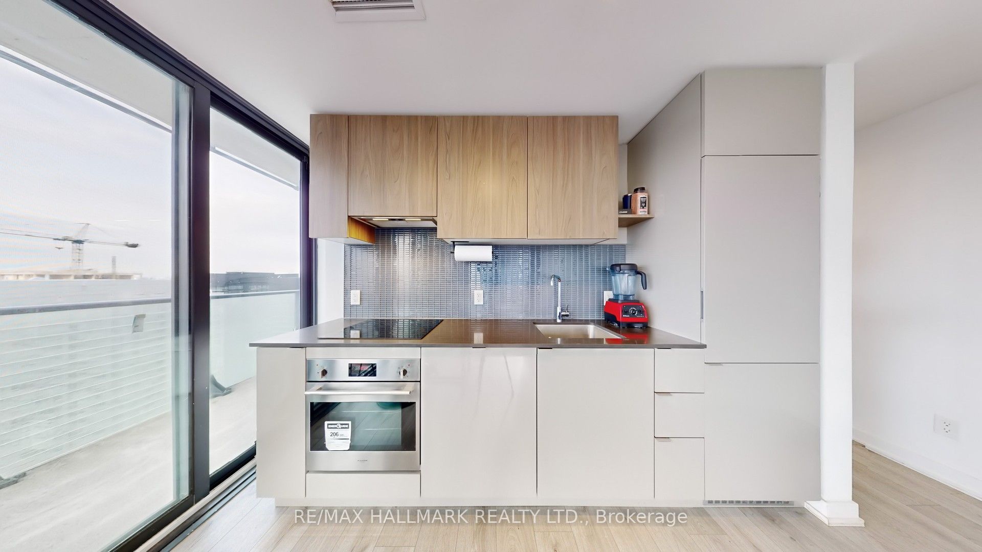 #4203 - 161 Roehampton Avenue Property Photo 15