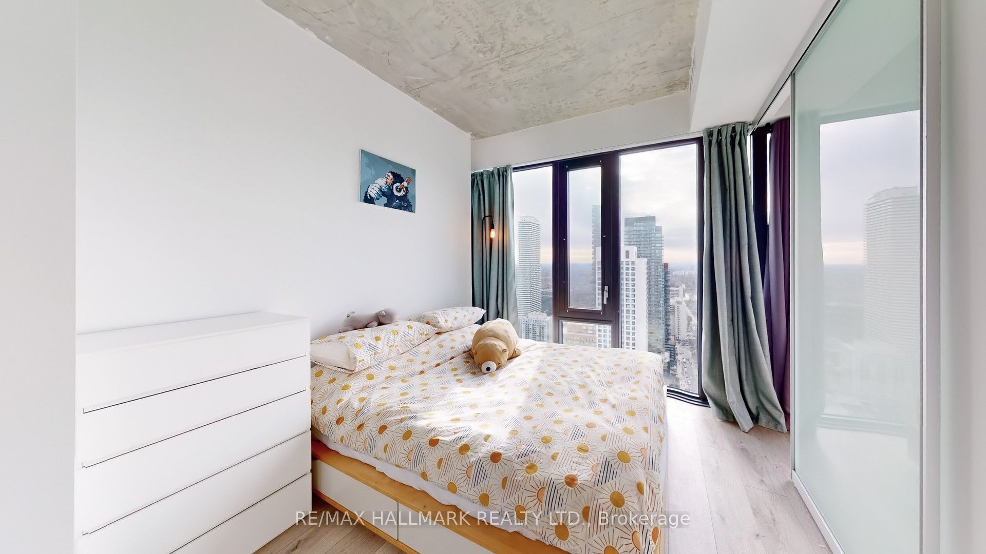 #4203 - 161 Roehampton Avenue Property Photo 18