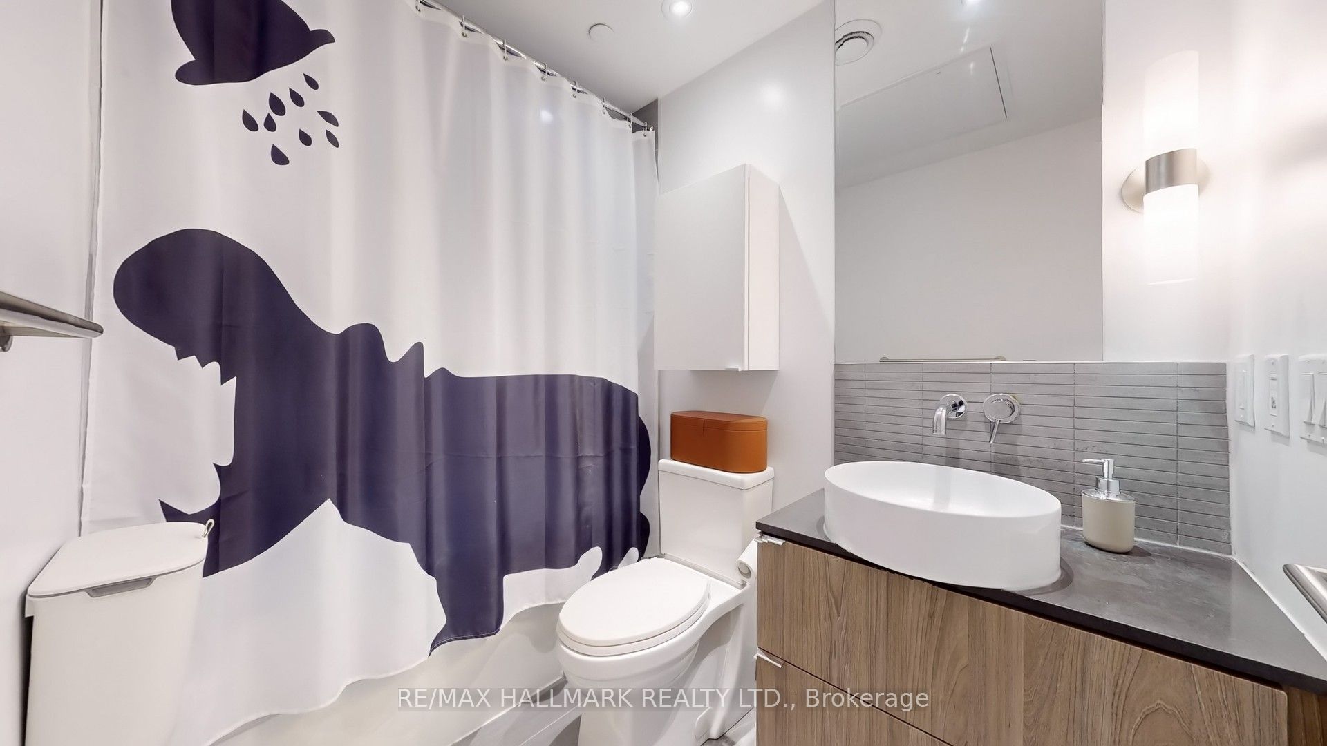 #4203 - 161 Roehampton Avenue Property Photo 22