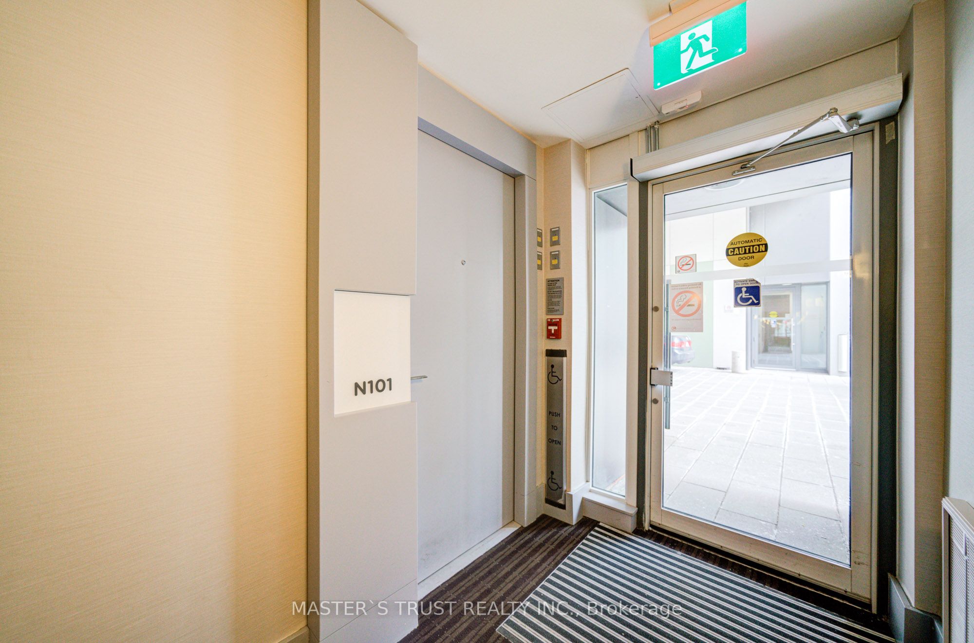 #n101 - 455 Front Street Property Photo 14