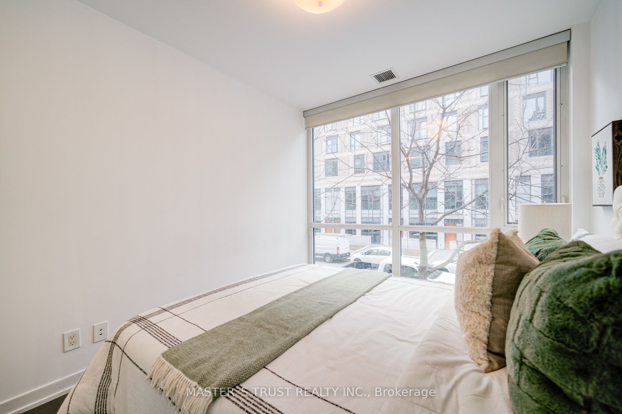 #n101 - 455 Front Street Property Photo 22