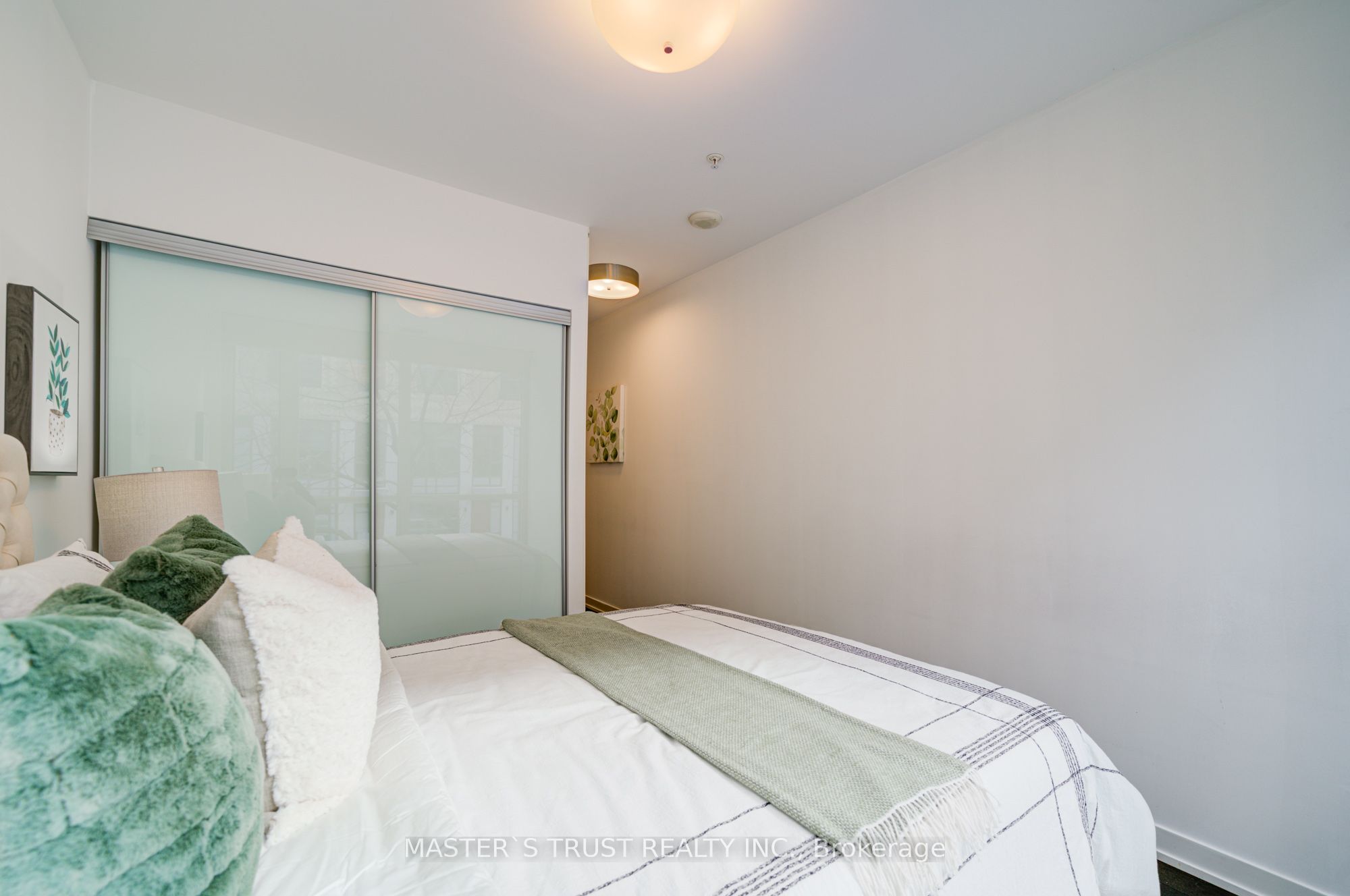 #n101 - 455 Front Street Property Photo 23