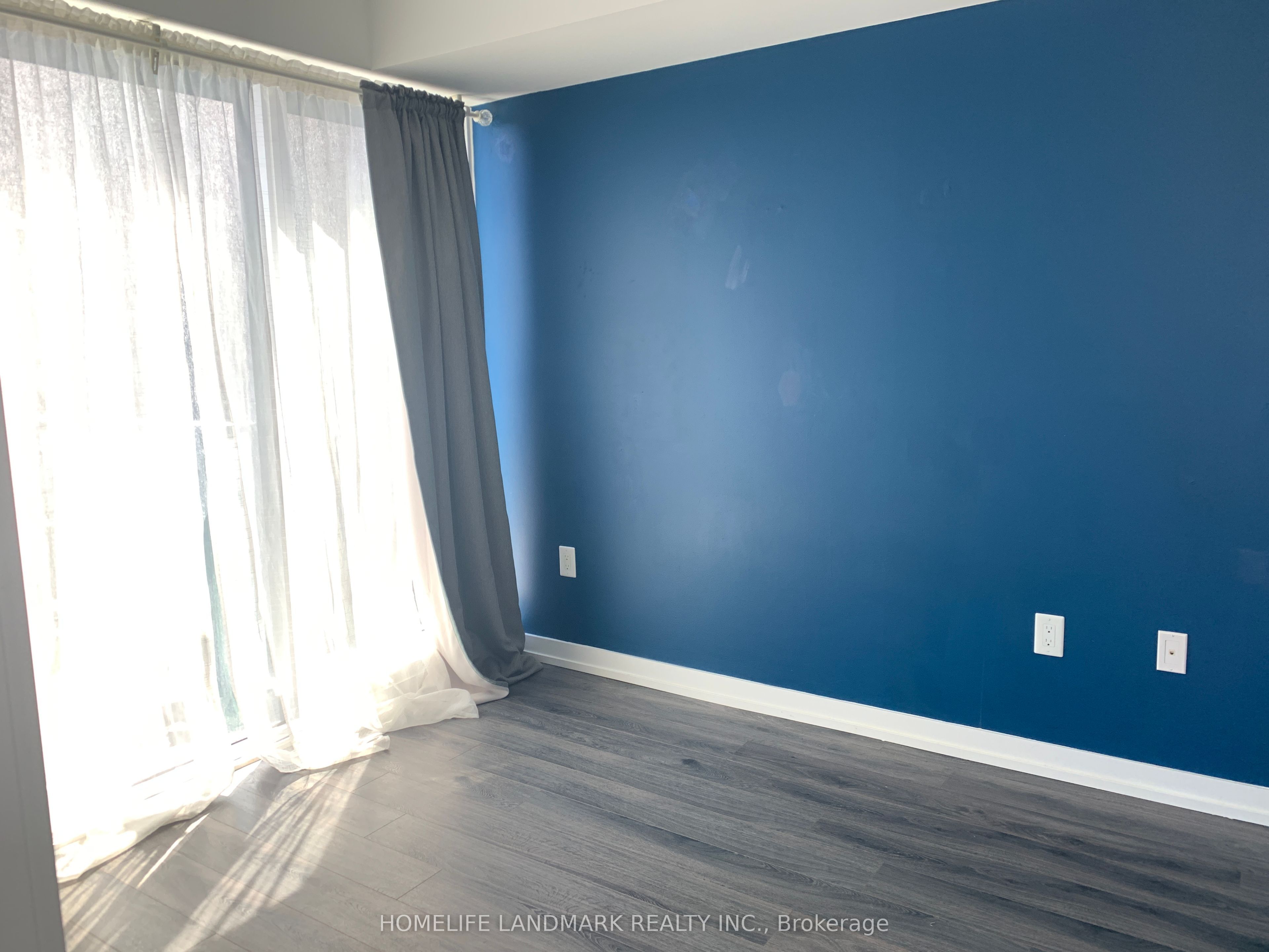 #1206 - 77 Shuter Street Property Photo 10