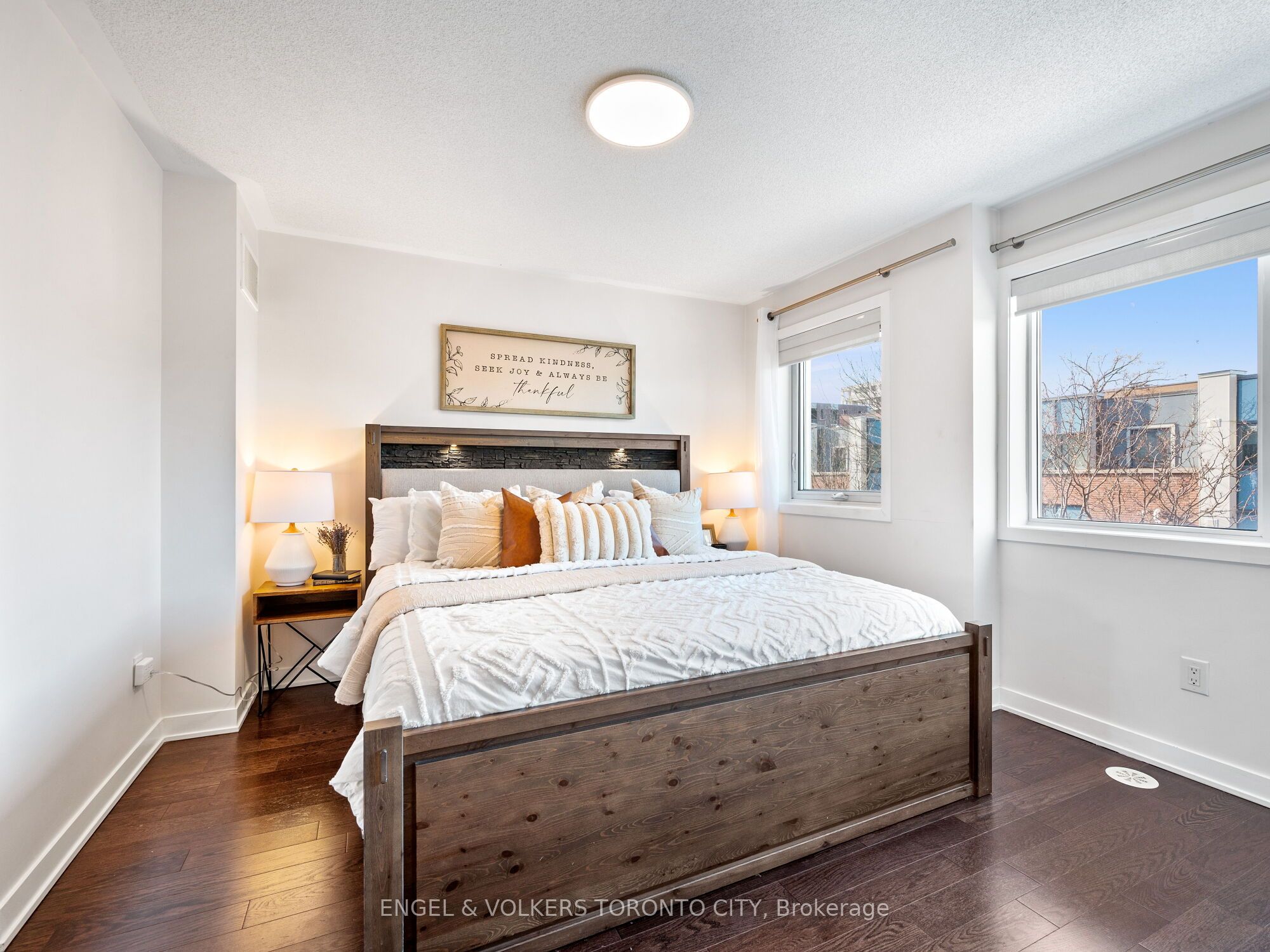56 Cole Street Property Photo 20