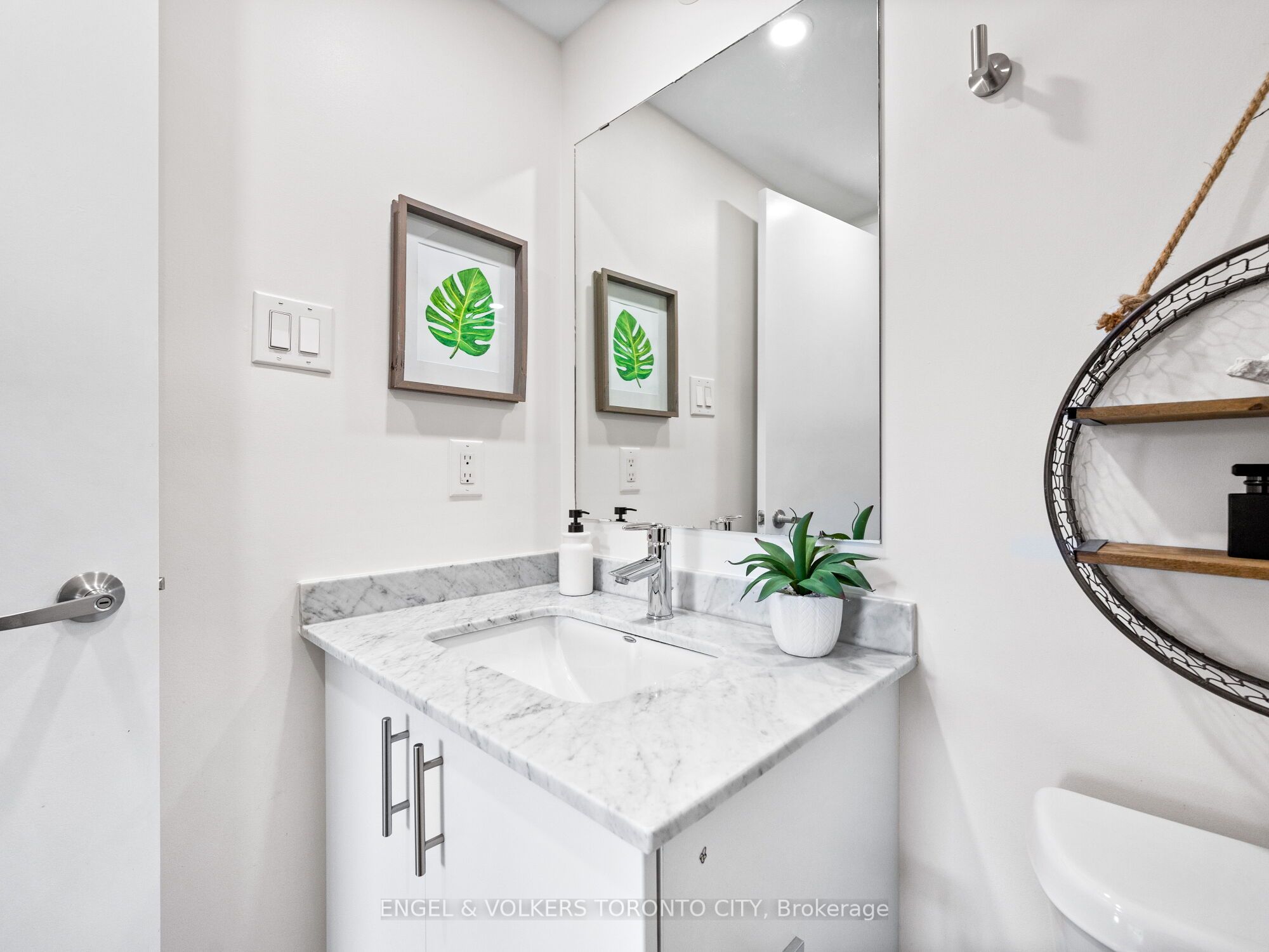 56 Cole Street Property Photo 31