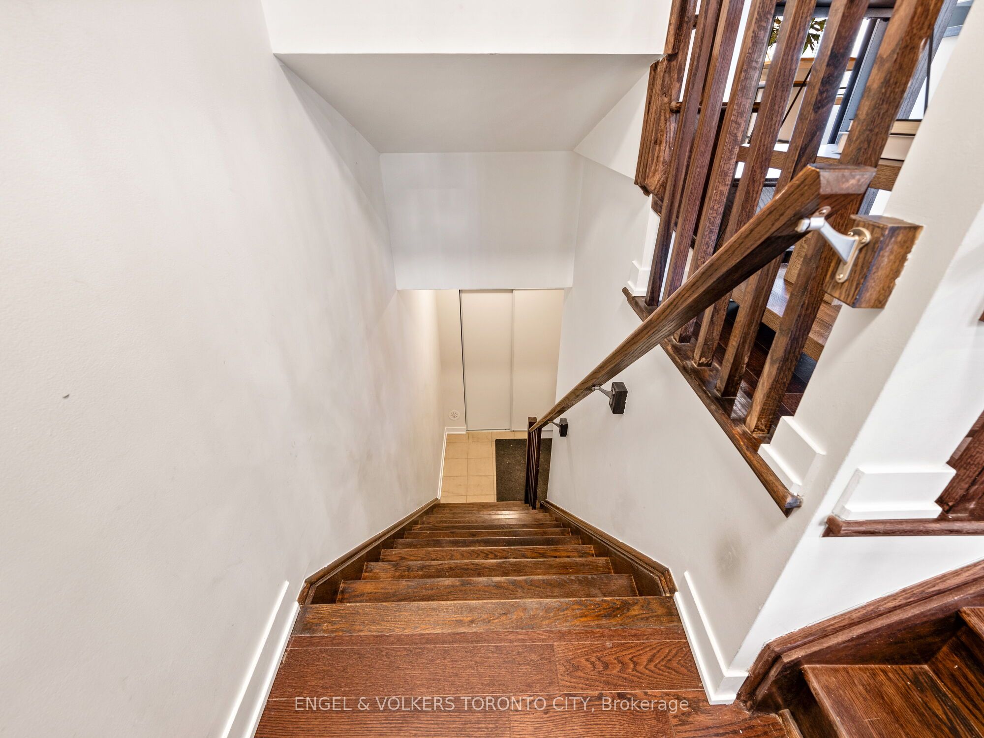 56 Cole Street Property Photo 37