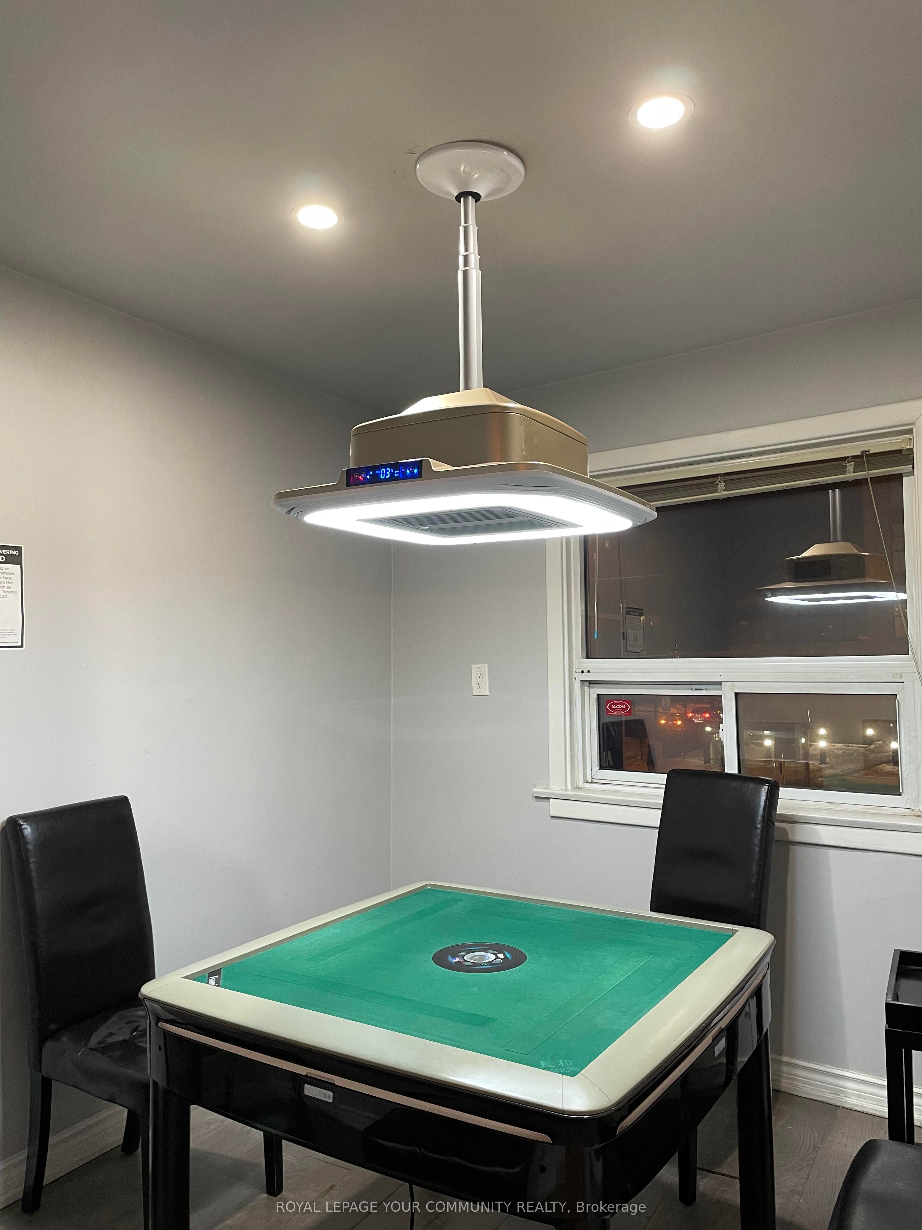 #200 - 5449 Yonge Street Property Photo 4