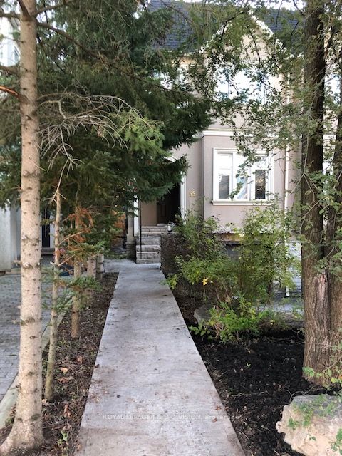 65 St Clements Avenue Property Photo 1