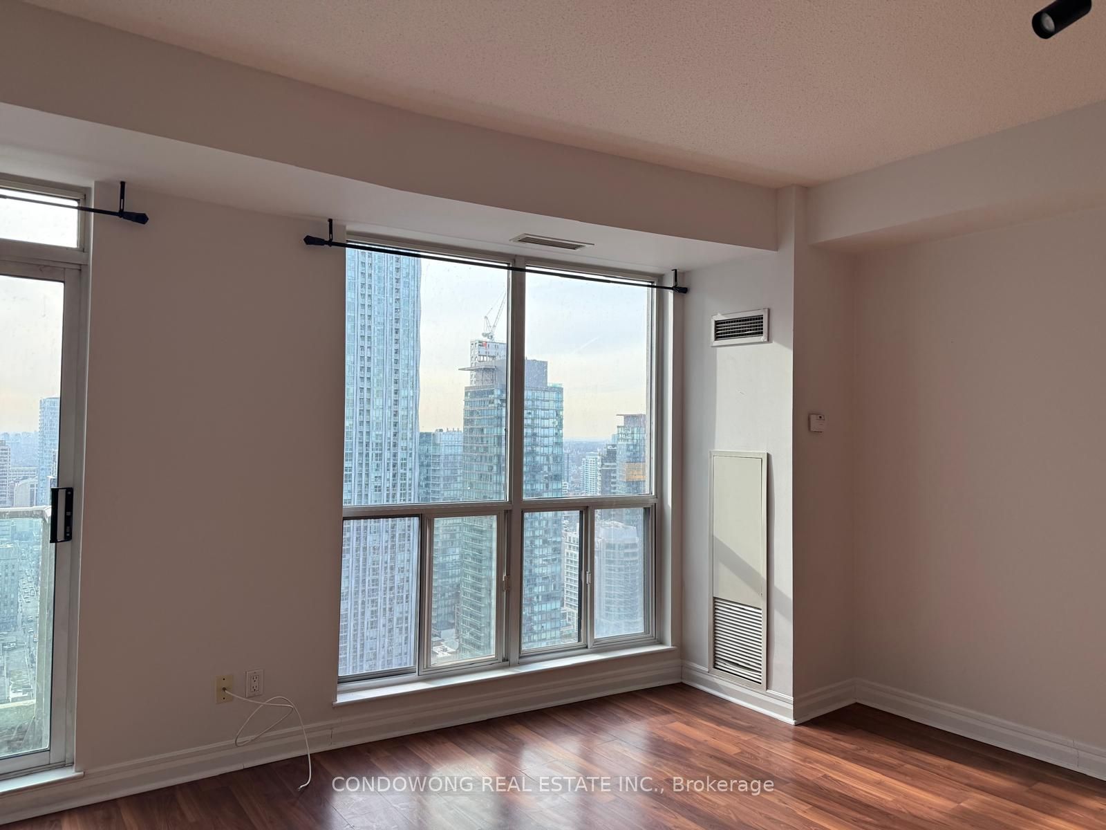 #ph3812 - 8 Park Road Property Photo 5