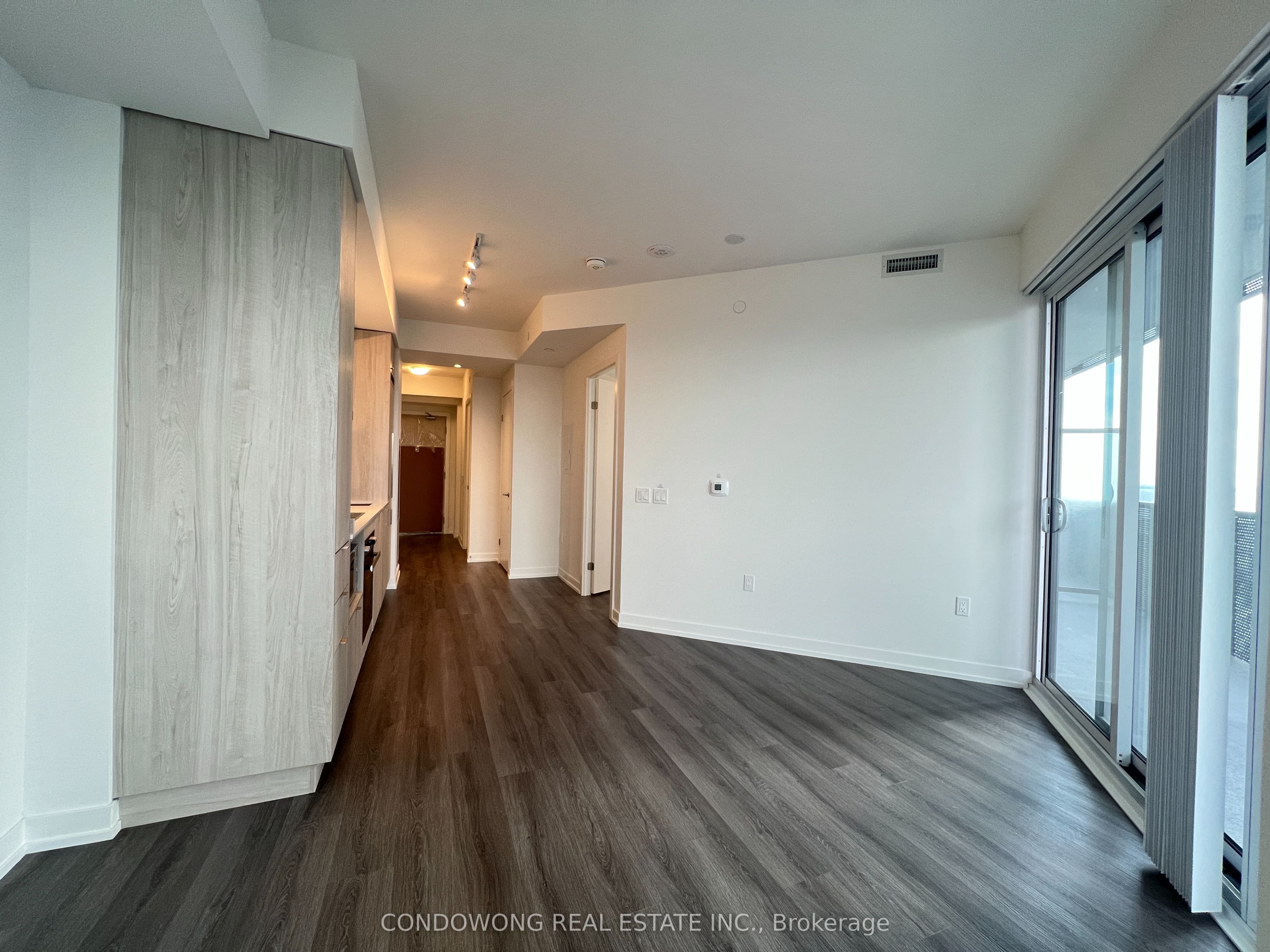 #6212 - 138 Downes Street Property Photo 4