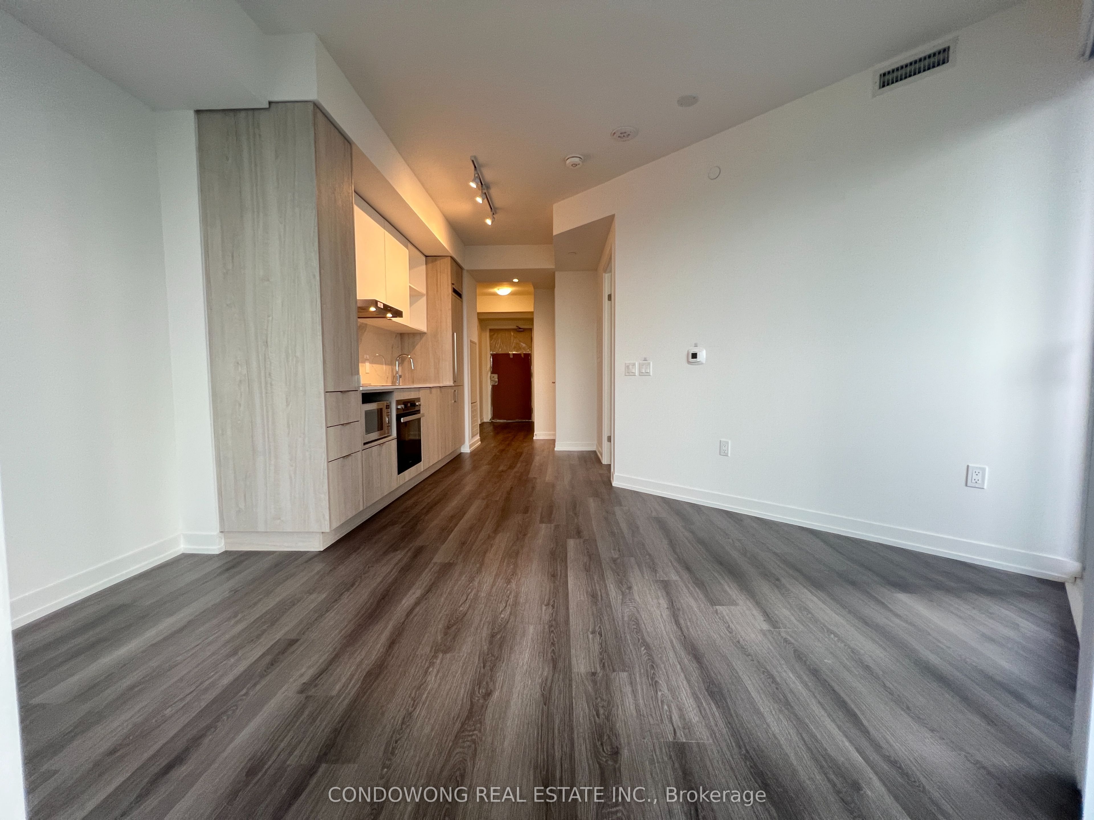 #6212 - 138 Downes Street Property Photo 5