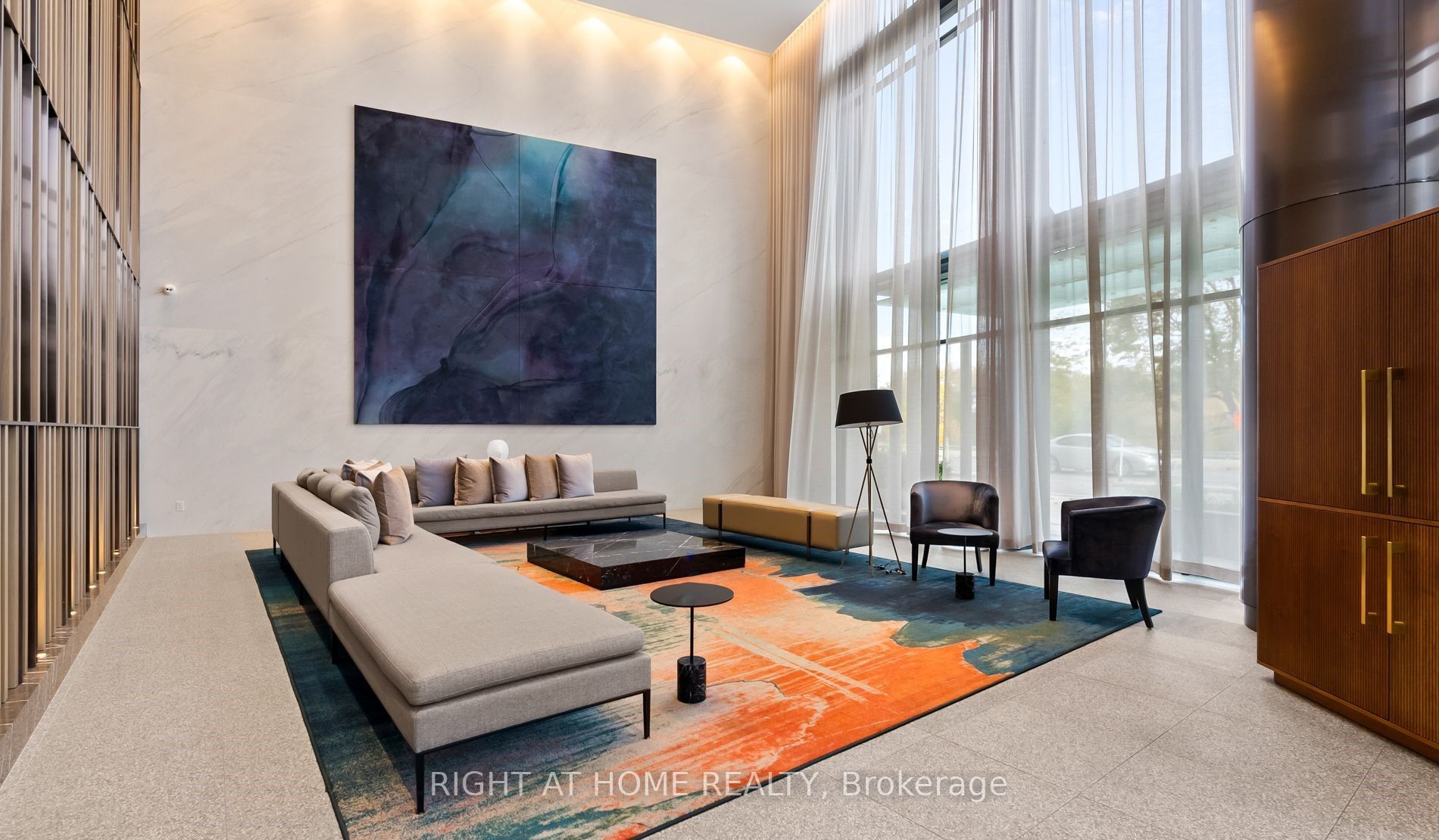 #419 - 585 Bloor Street Property Photo 6