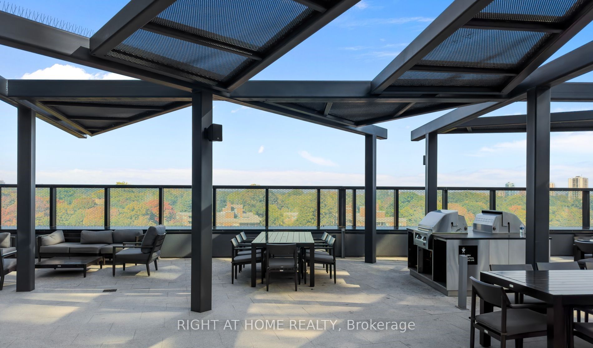 #419 - 585 Bloor Street Property Photo 16