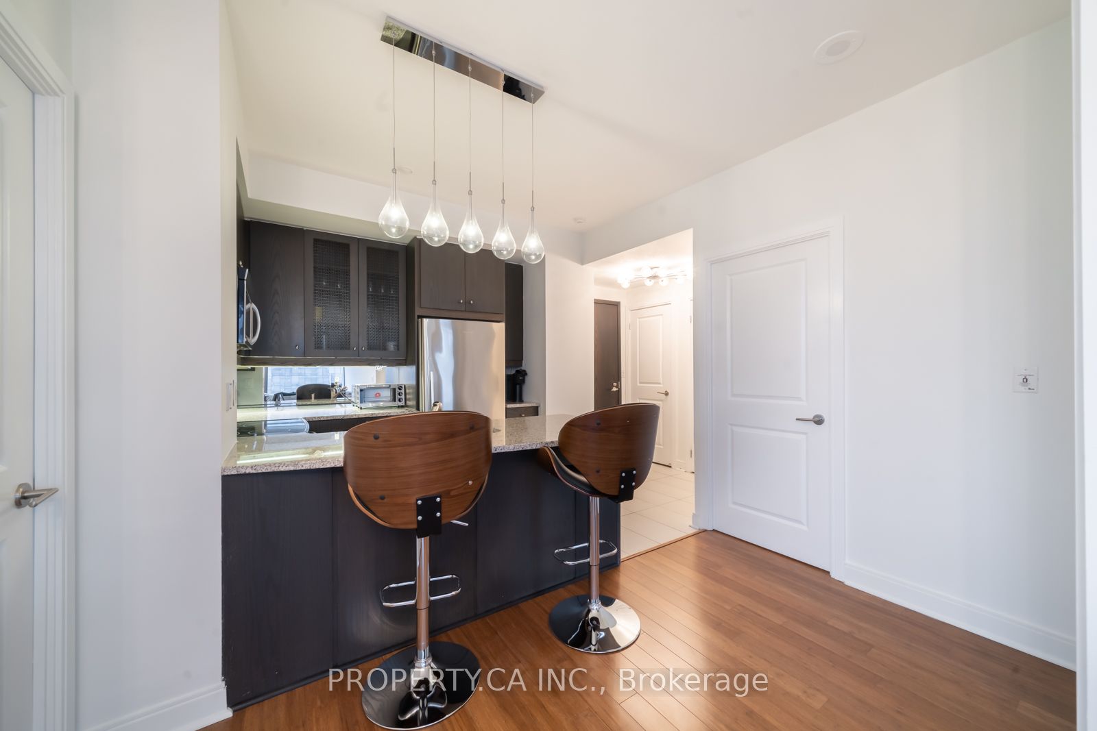 #1507 - 18 Yorkville Avenue Property Photo 7