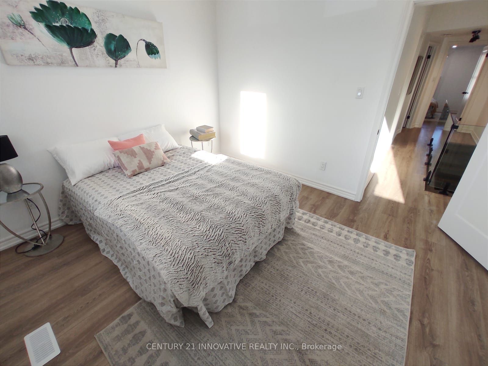 613 Dufferin Street Property Photo 15