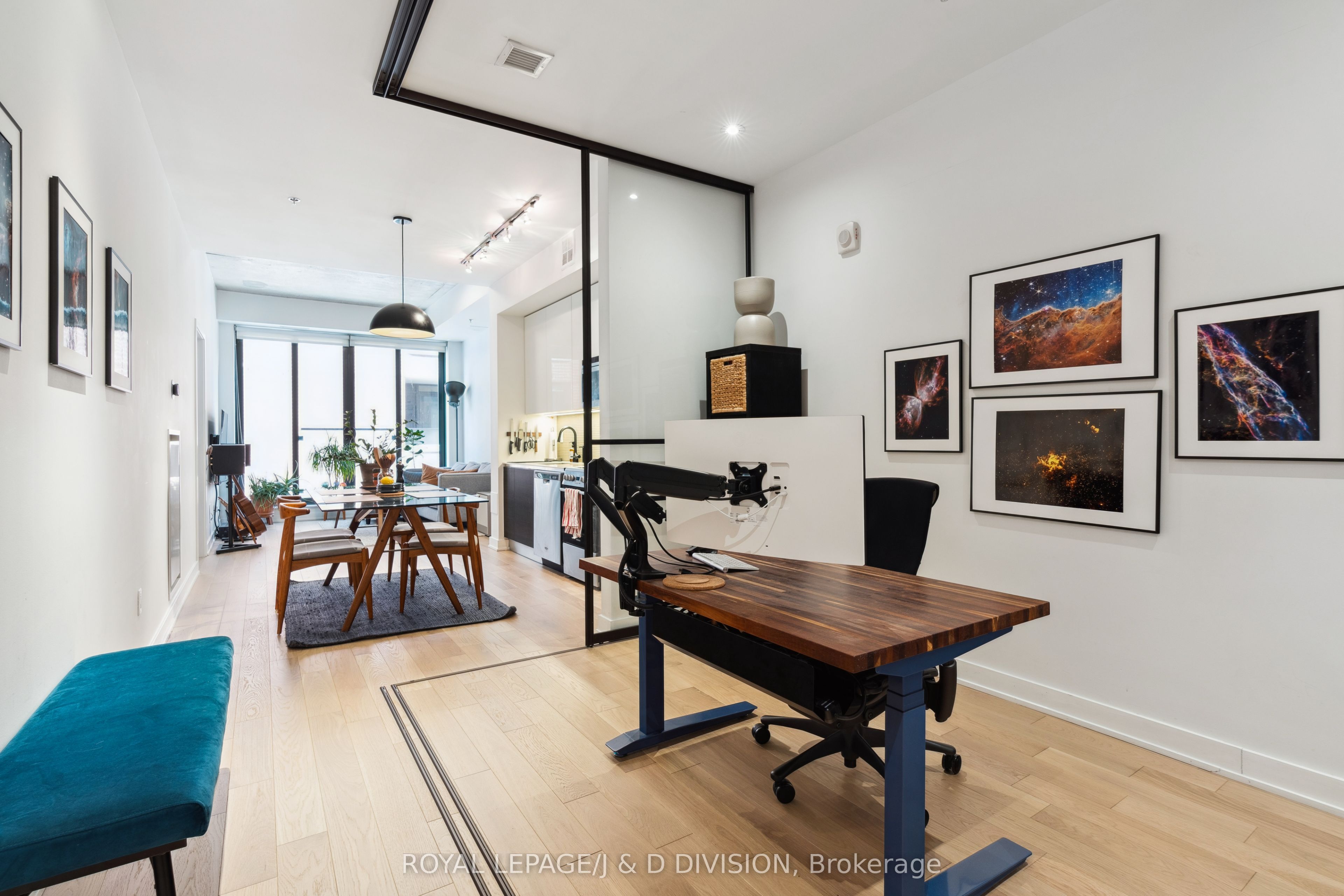 #207 - 8 Dovercourt Road Property Photo 15