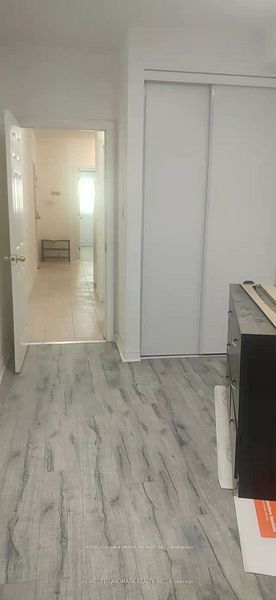 #2 - 2475 Yonge Street Property Photo 3
