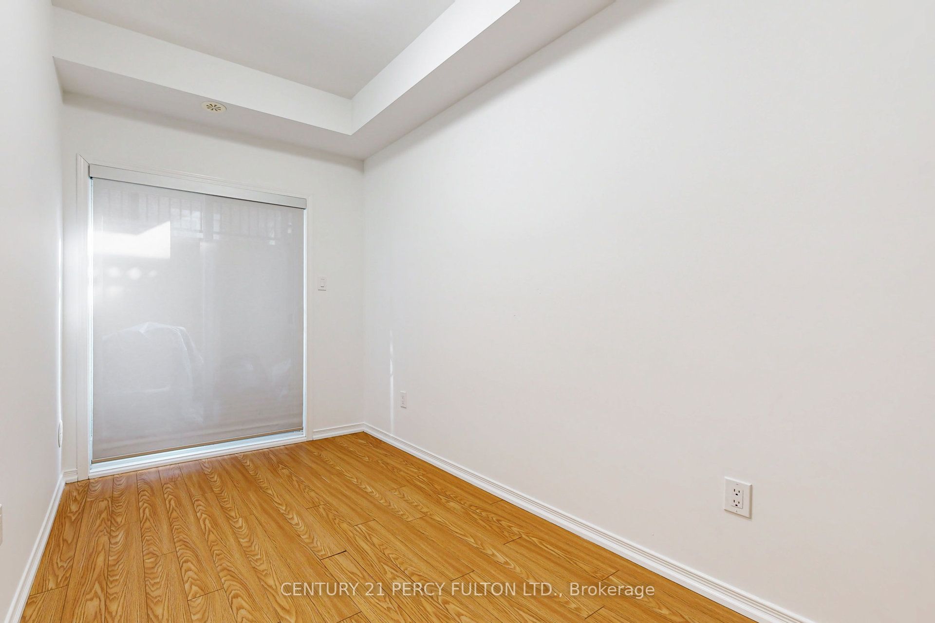#118 - 19 Coneflower Crescent Property Photo 24