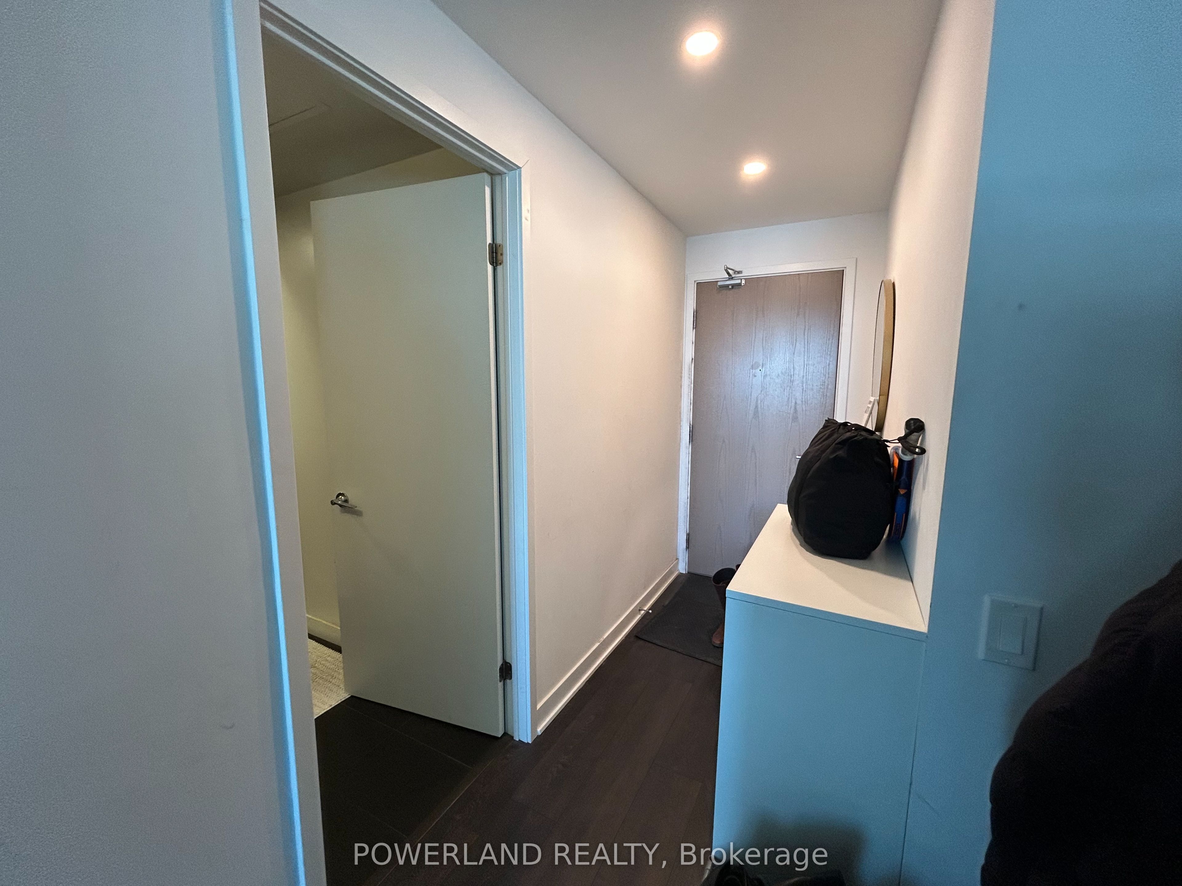 #4011 - 125 Blue Jays Way Property Photo 3