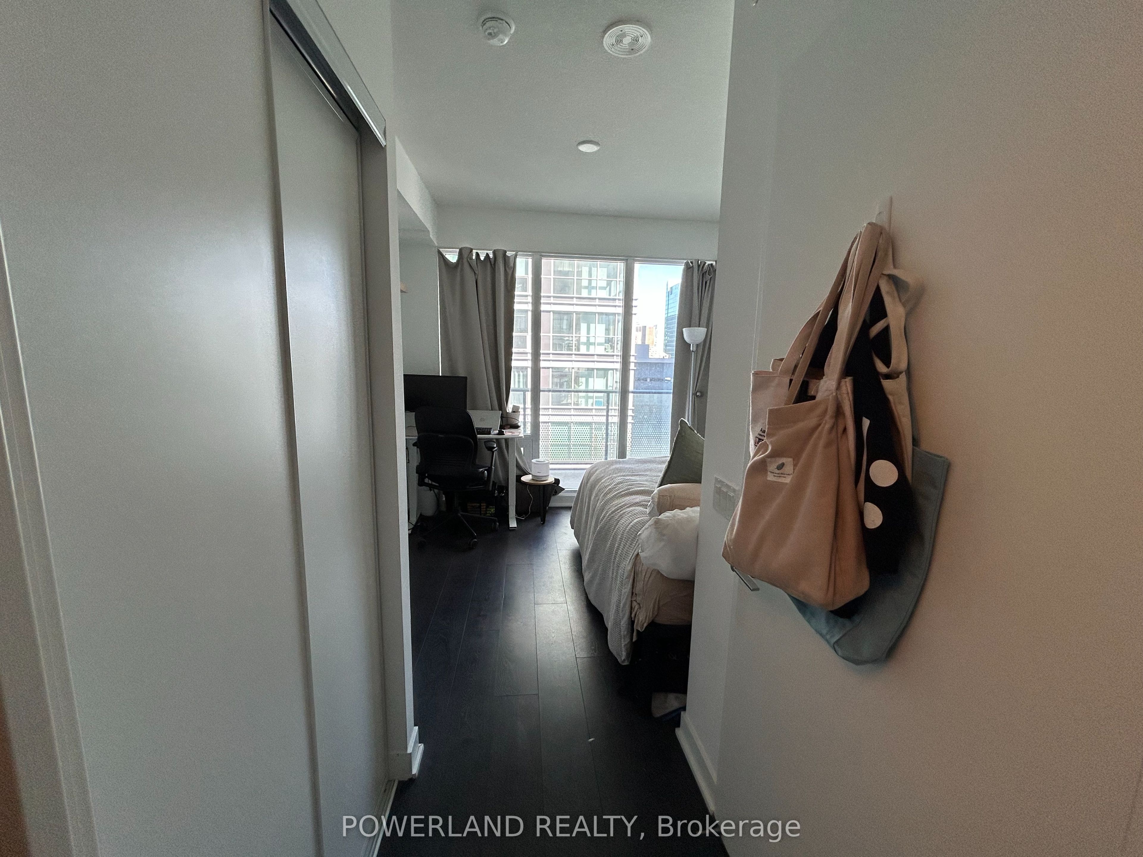 #4011 - 125 Blue Jays Way Property Photo 12