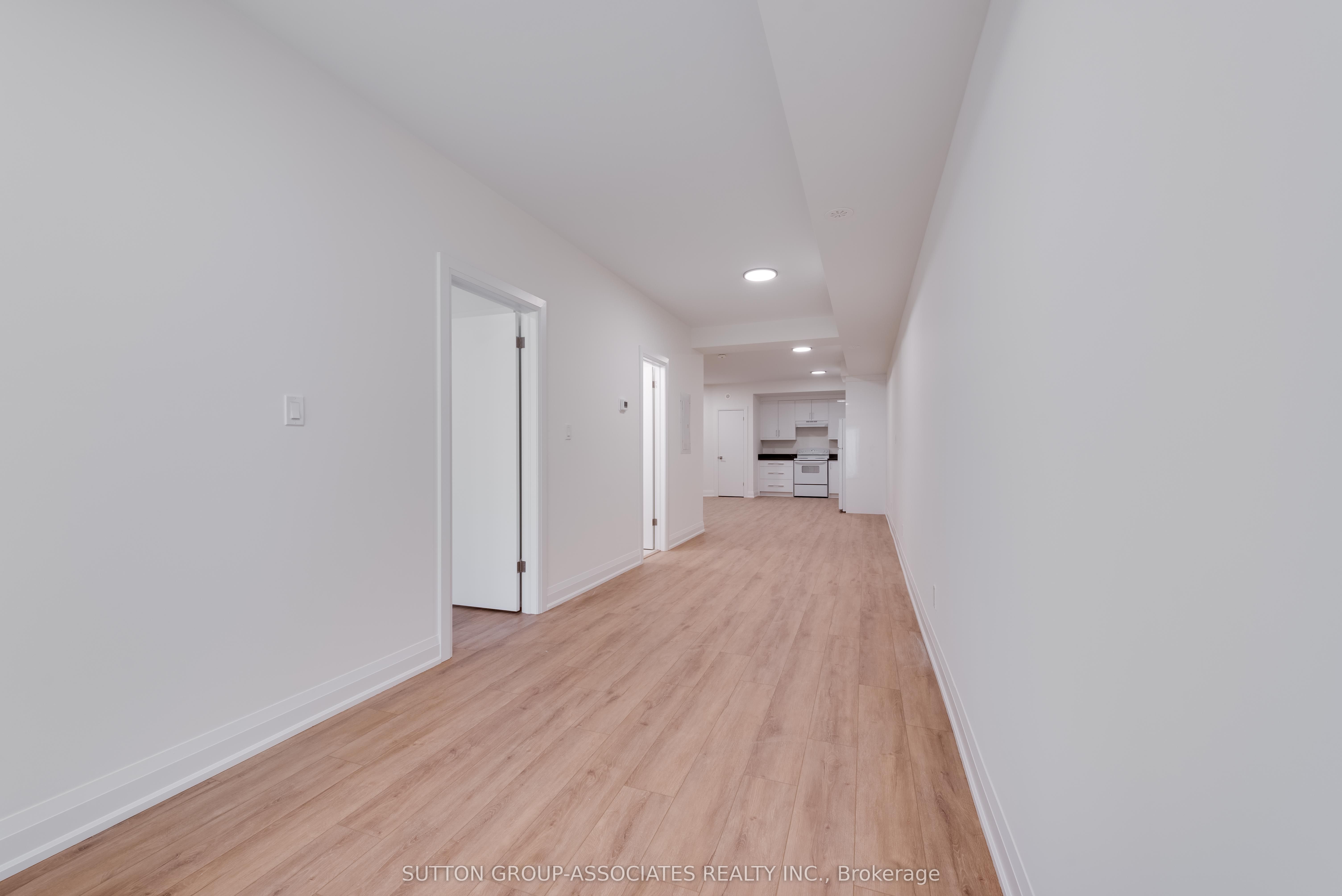 #2b - 782a St Clair Avenue Property Photo 9
