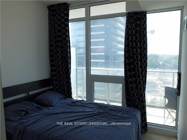 #1101 - 72 Esther Shiner Boulevard Property Photo 5