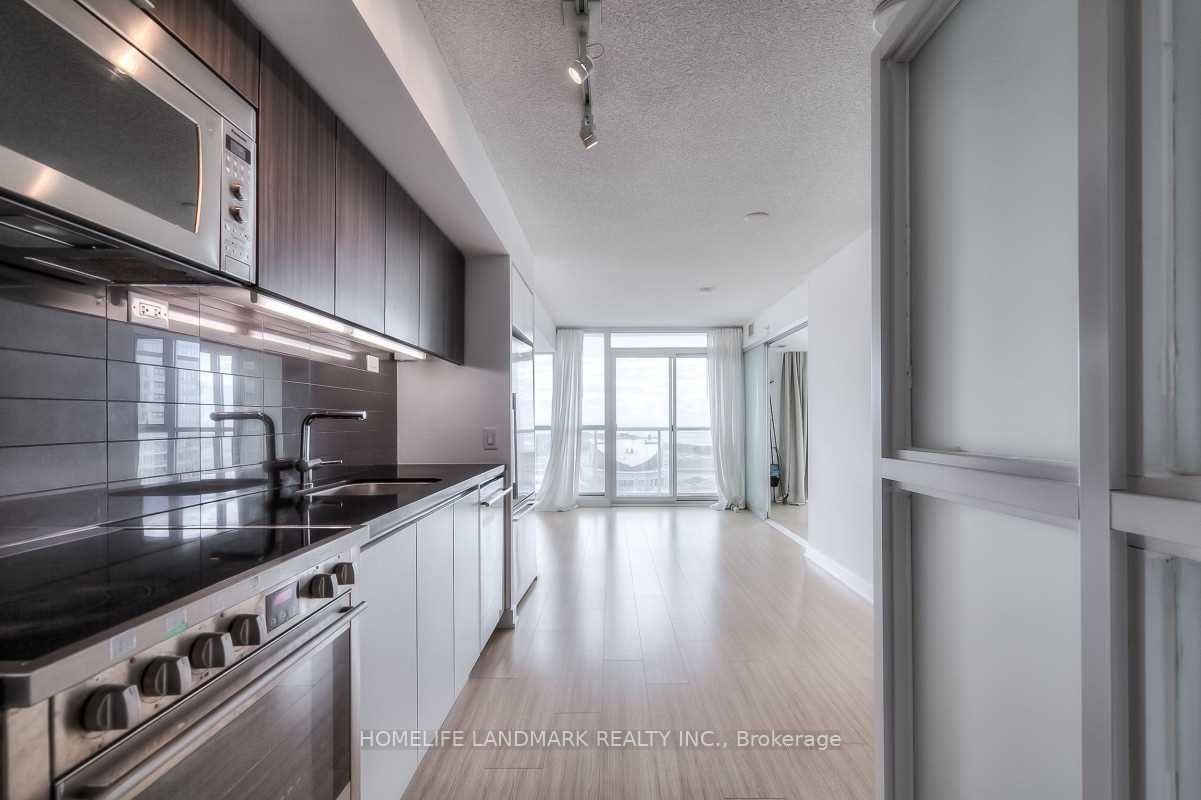 #3903 - 85 Queens Wharf Road Property Photo 5