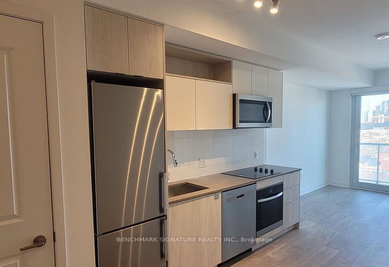 #1903 - 100 Dalhousie Street Property Photo 2