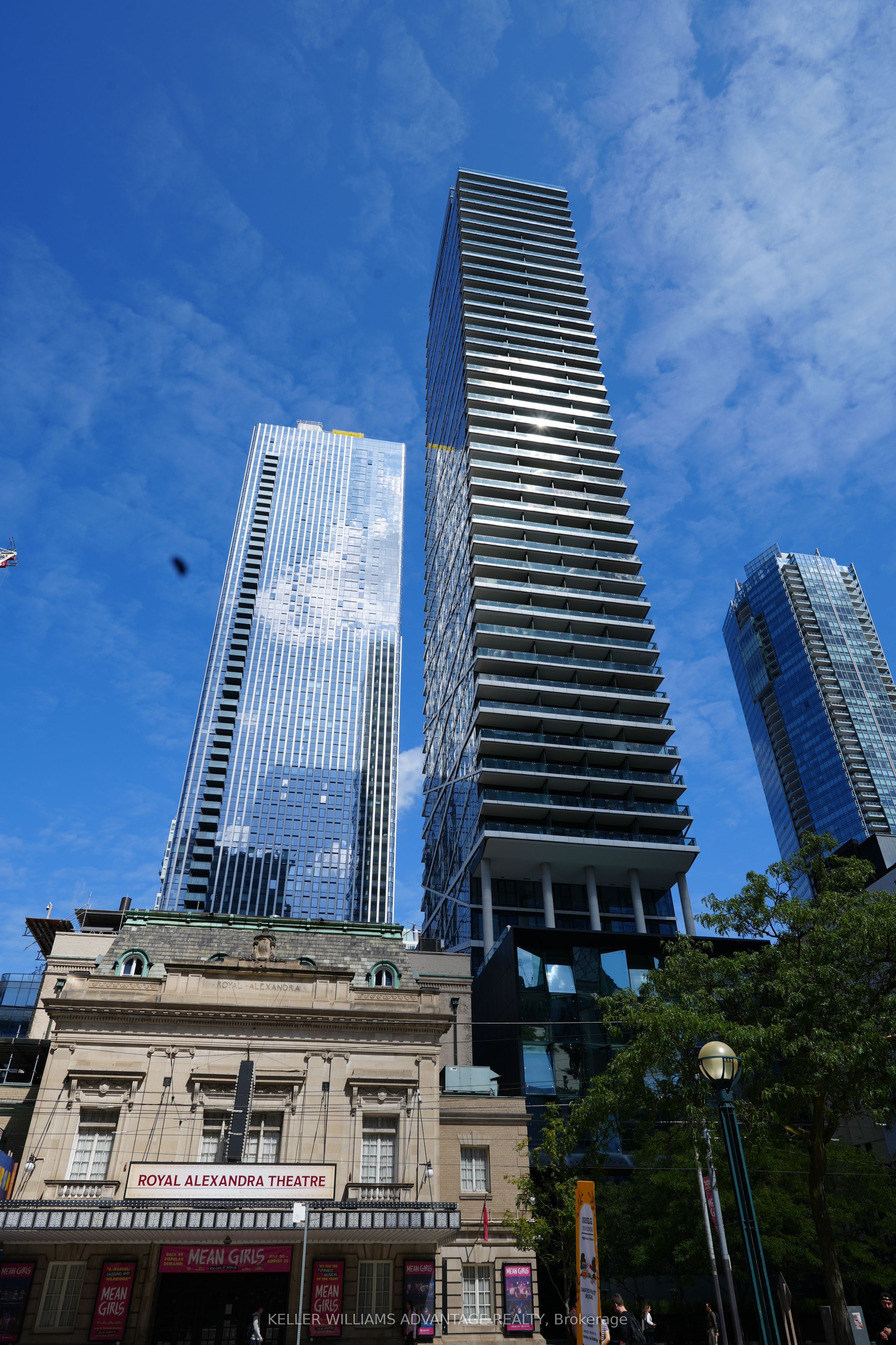 #1806 - 224 King Street Property Photo 1