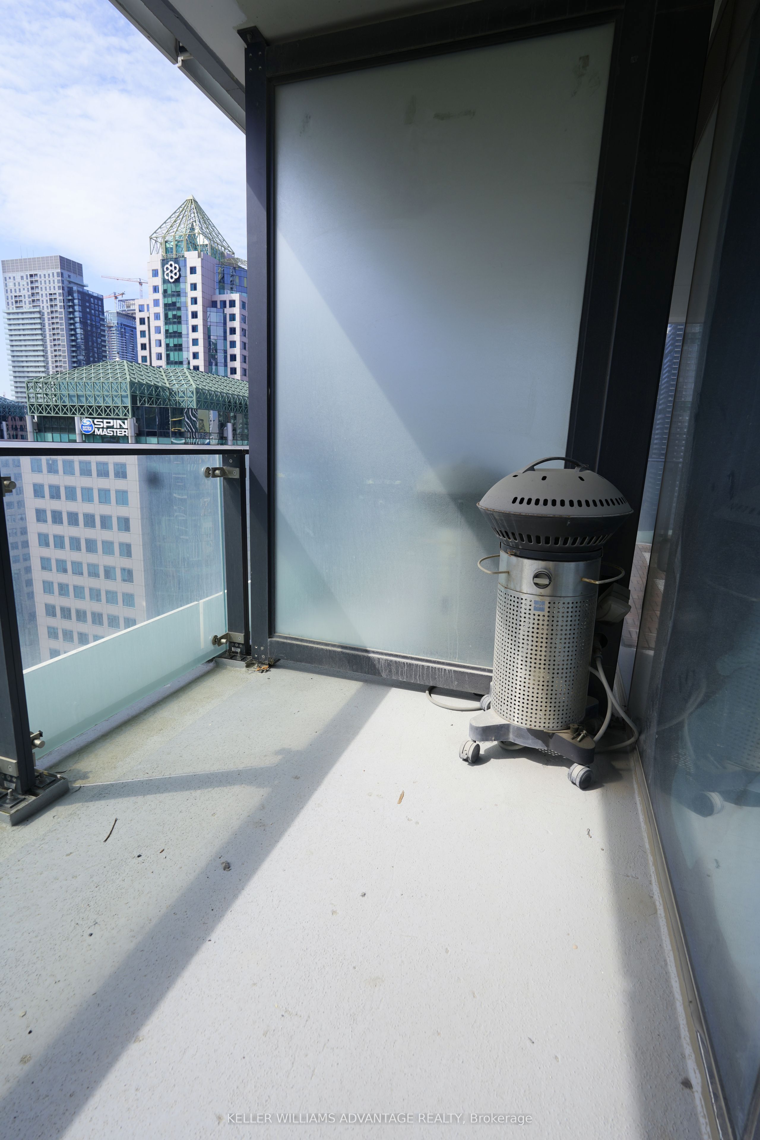 #1806 - 224 King Street Property Photo 11