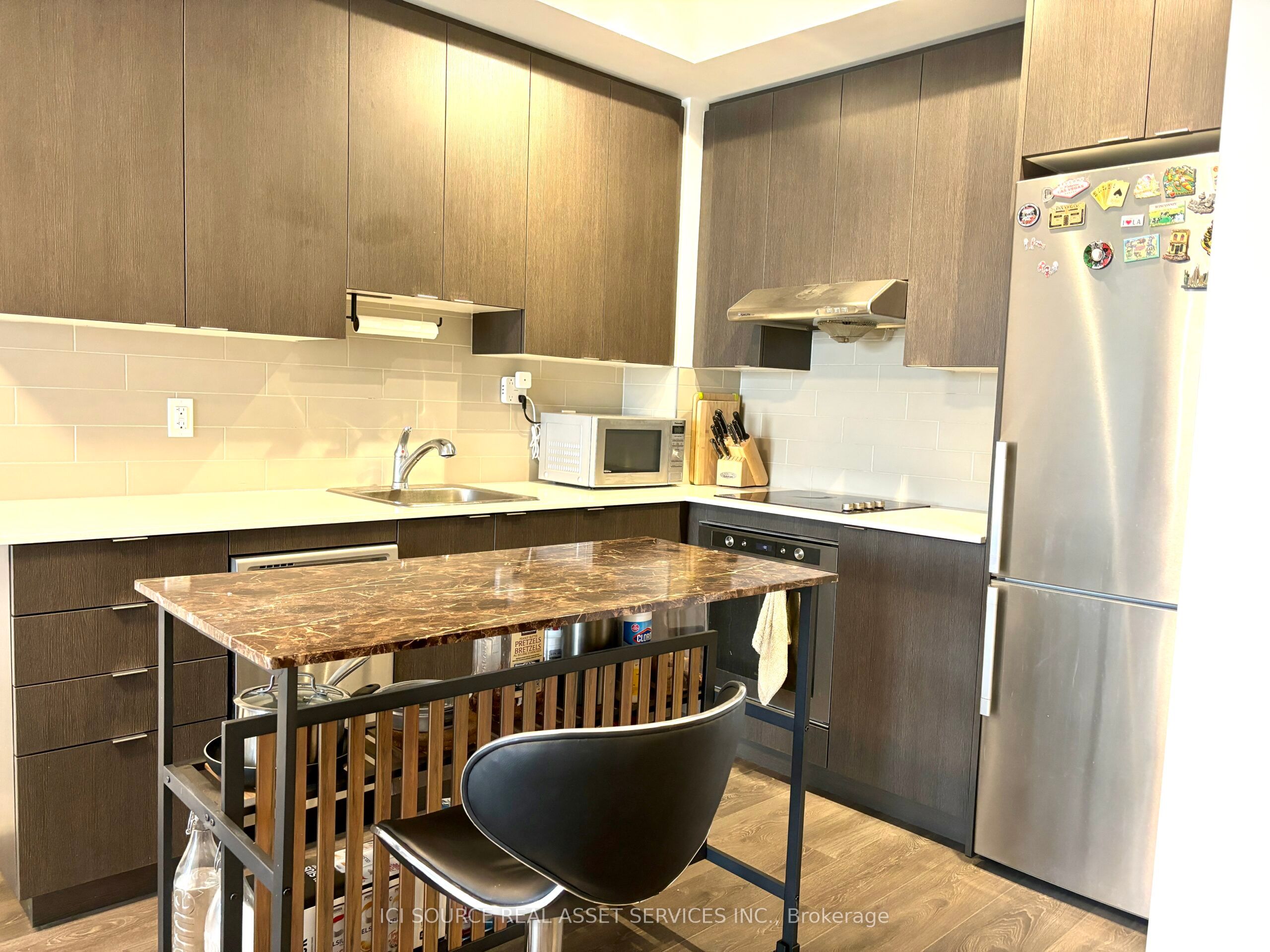 #325 - 50 Ann O'reilly Road Property Photo 10