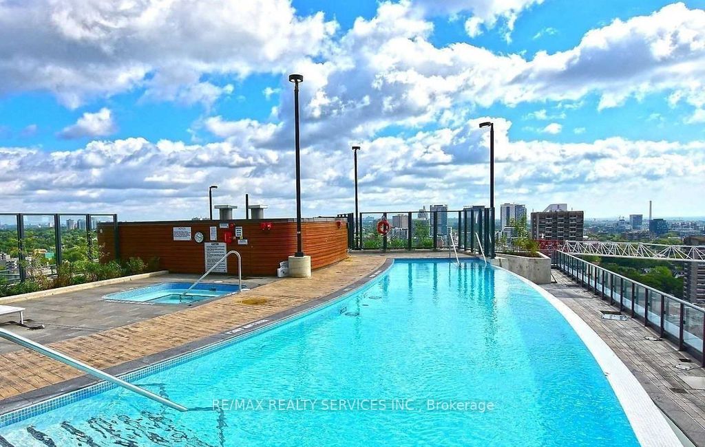 #1909 - 251 Jarvis Street Property Photo 15