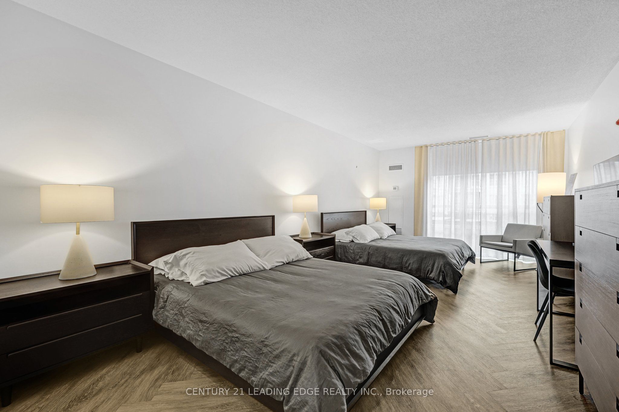 #905 - 55 Harrison Garden Boulevard Property Photo 19
