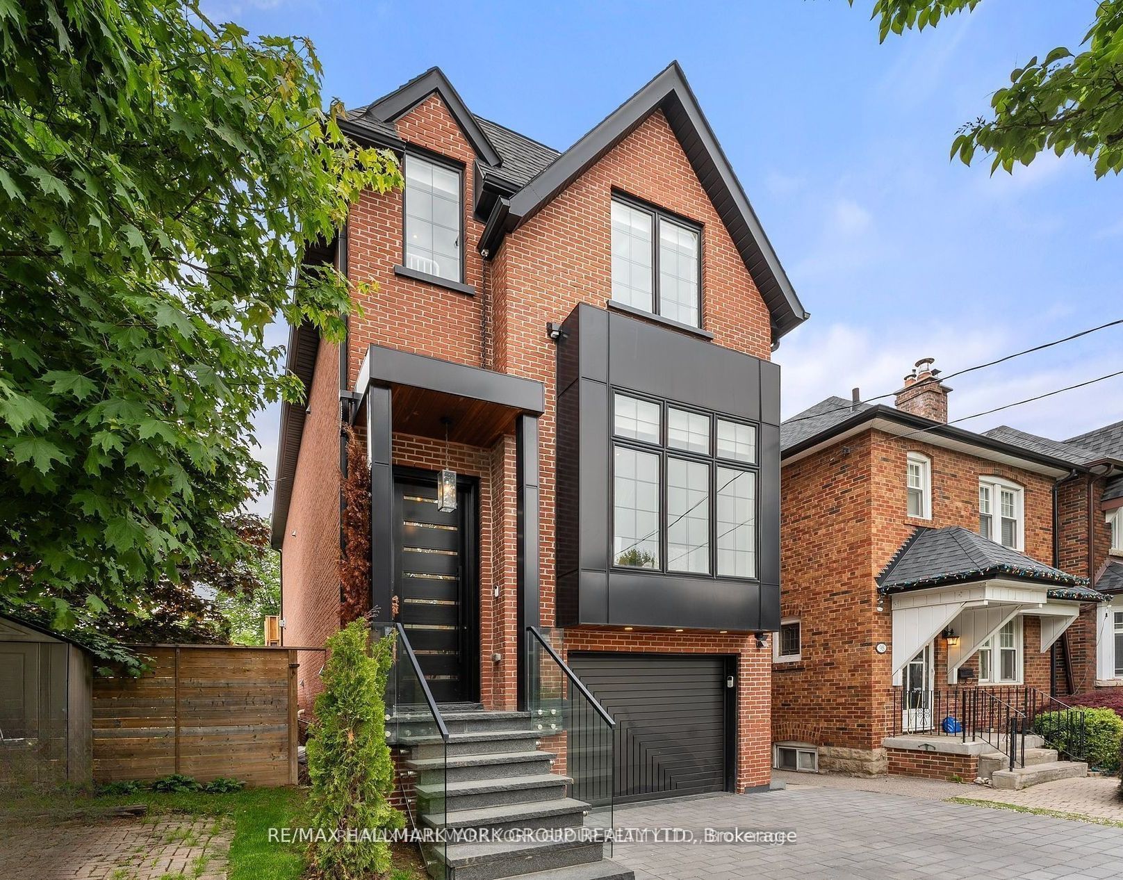 100 Roe Avenue Property Photo