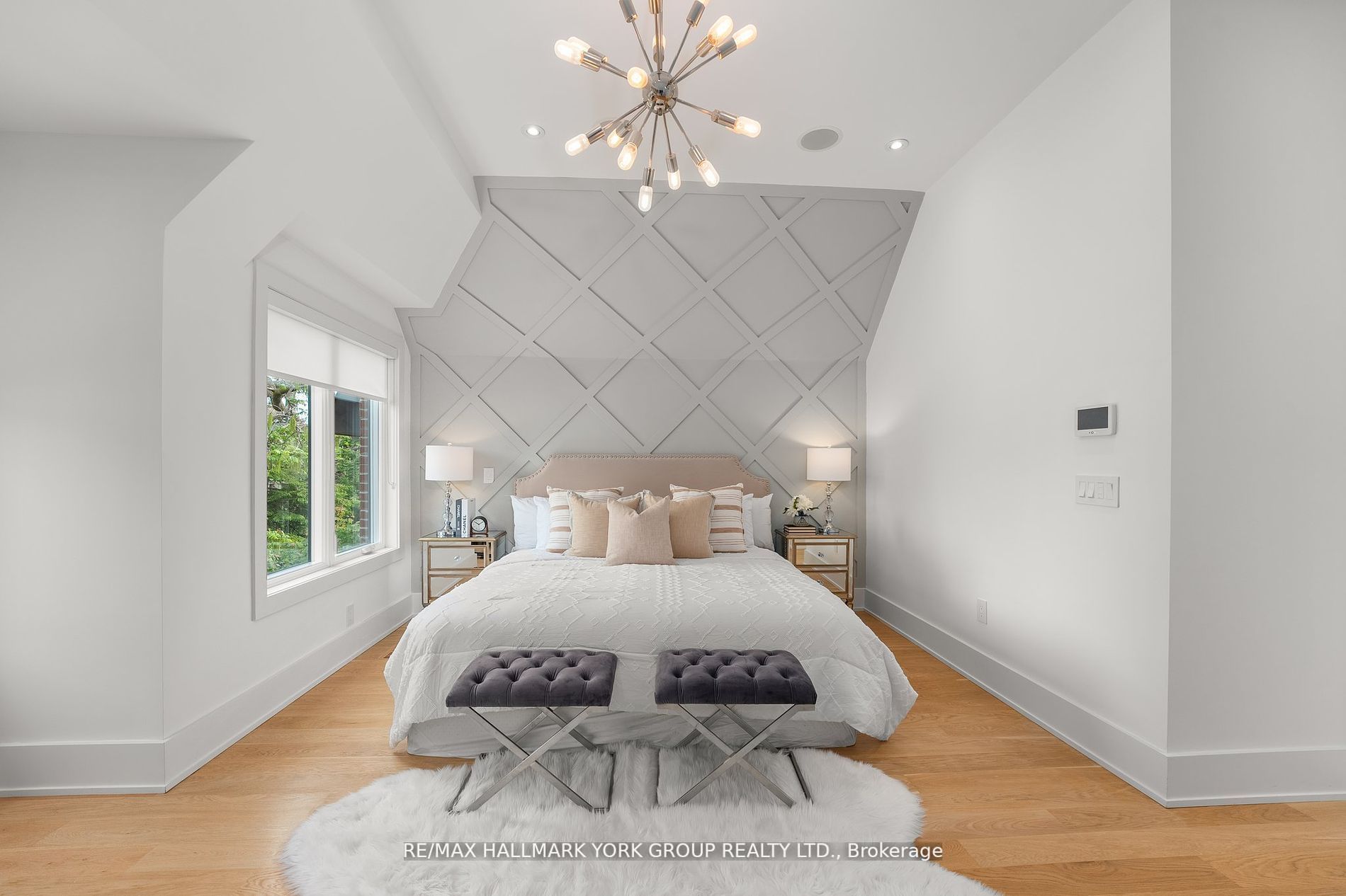100 Roe Avenue Property Photo 19
