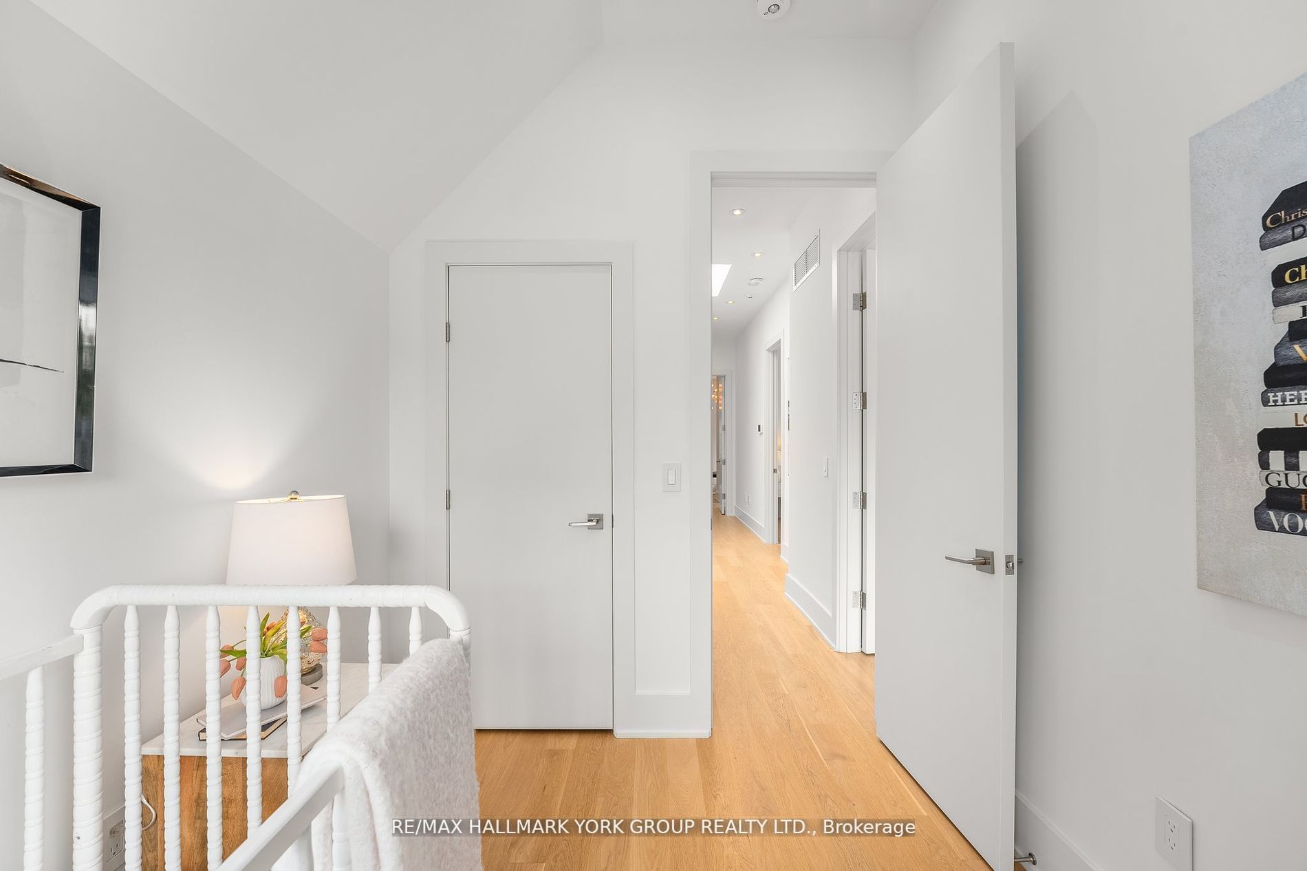 100 Roe Avenue Property Photo 29