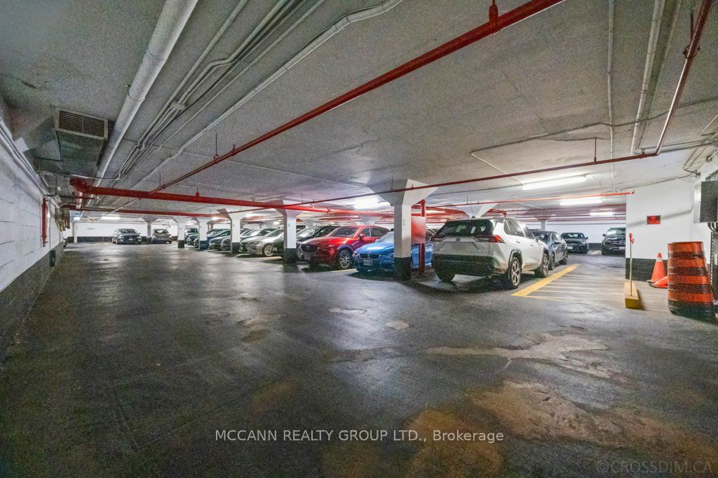#502 - 600 Sherbourne Street Property Photo 17
