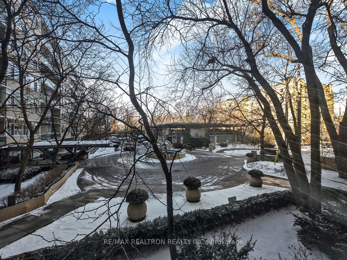 #224 - 1 Benvenuto Place Property Photo 8