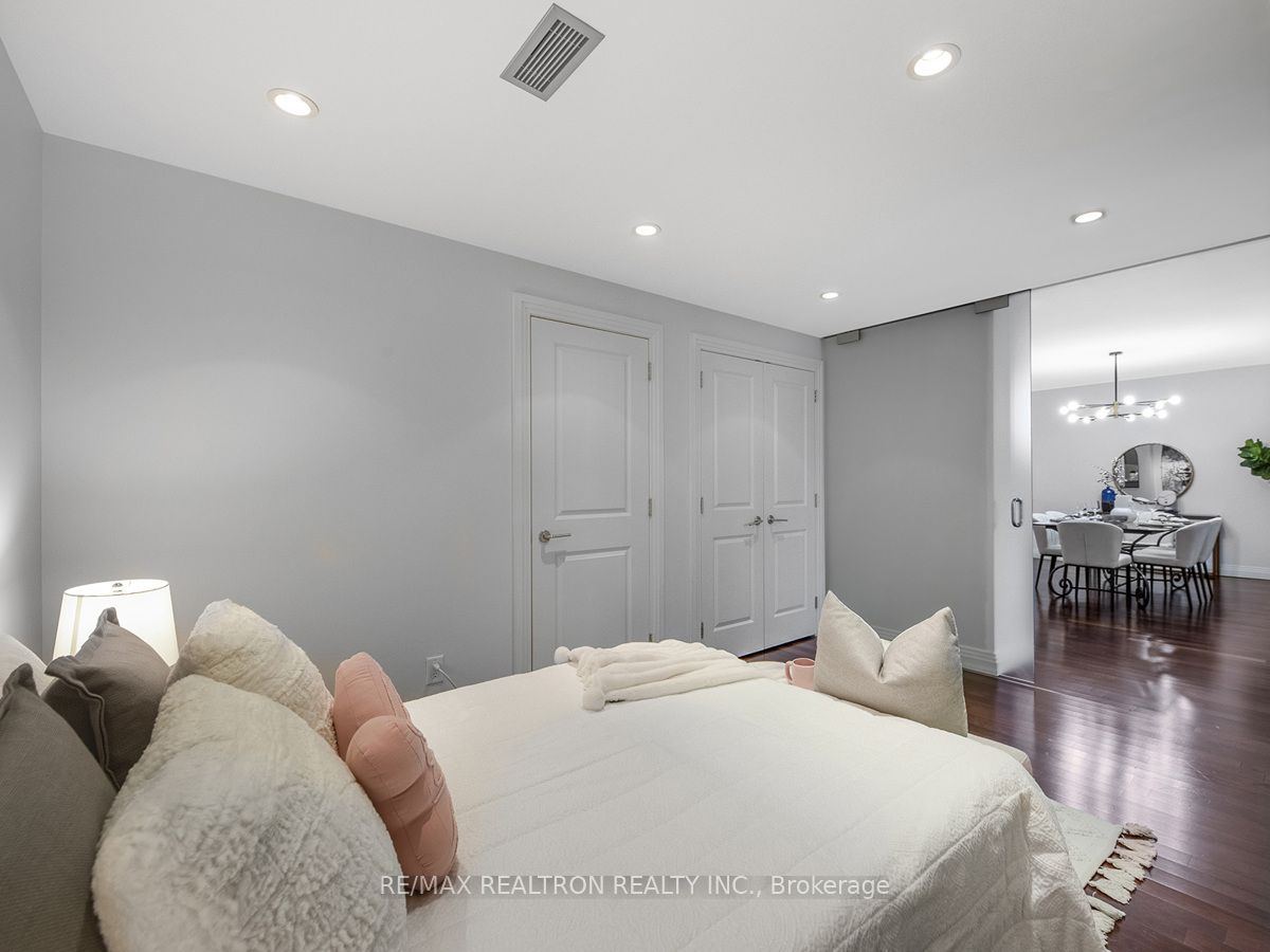 #224 - 1 Benvenuto Place Property Photo 23