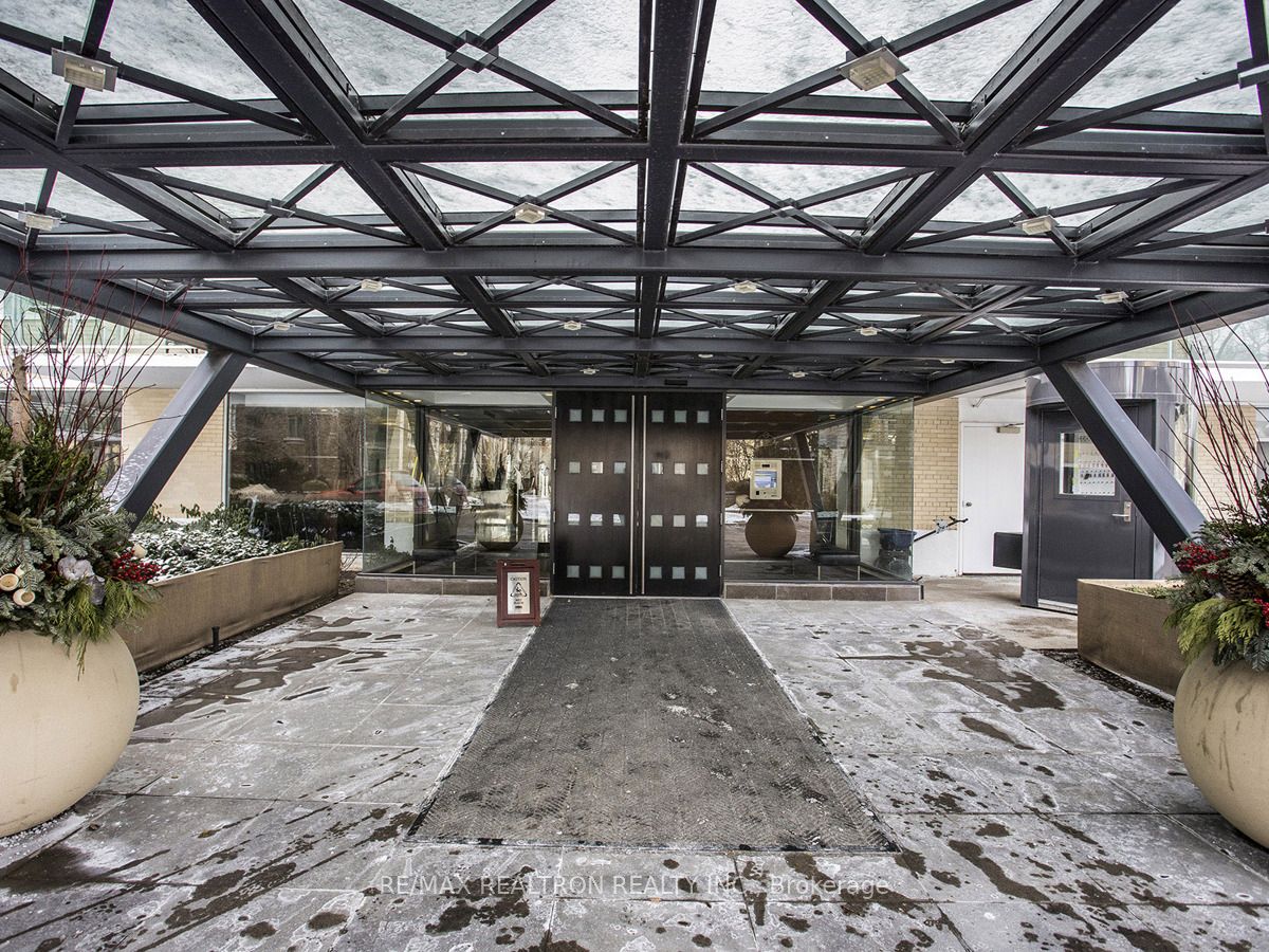 #224 - 1 Benvenuto Place Property Photo 30