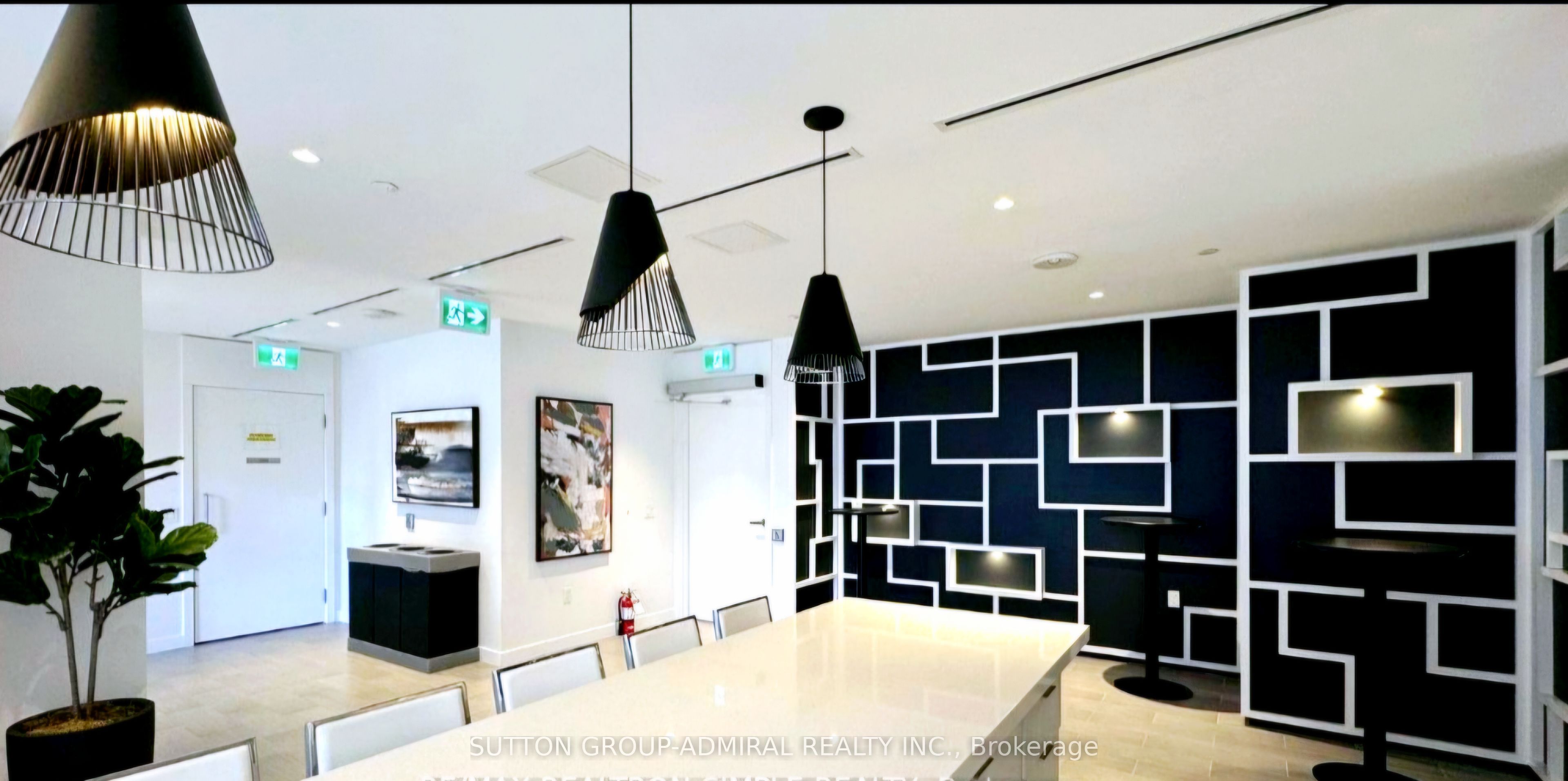 #1009 - 195 Redpath Avenue Property Photo 10