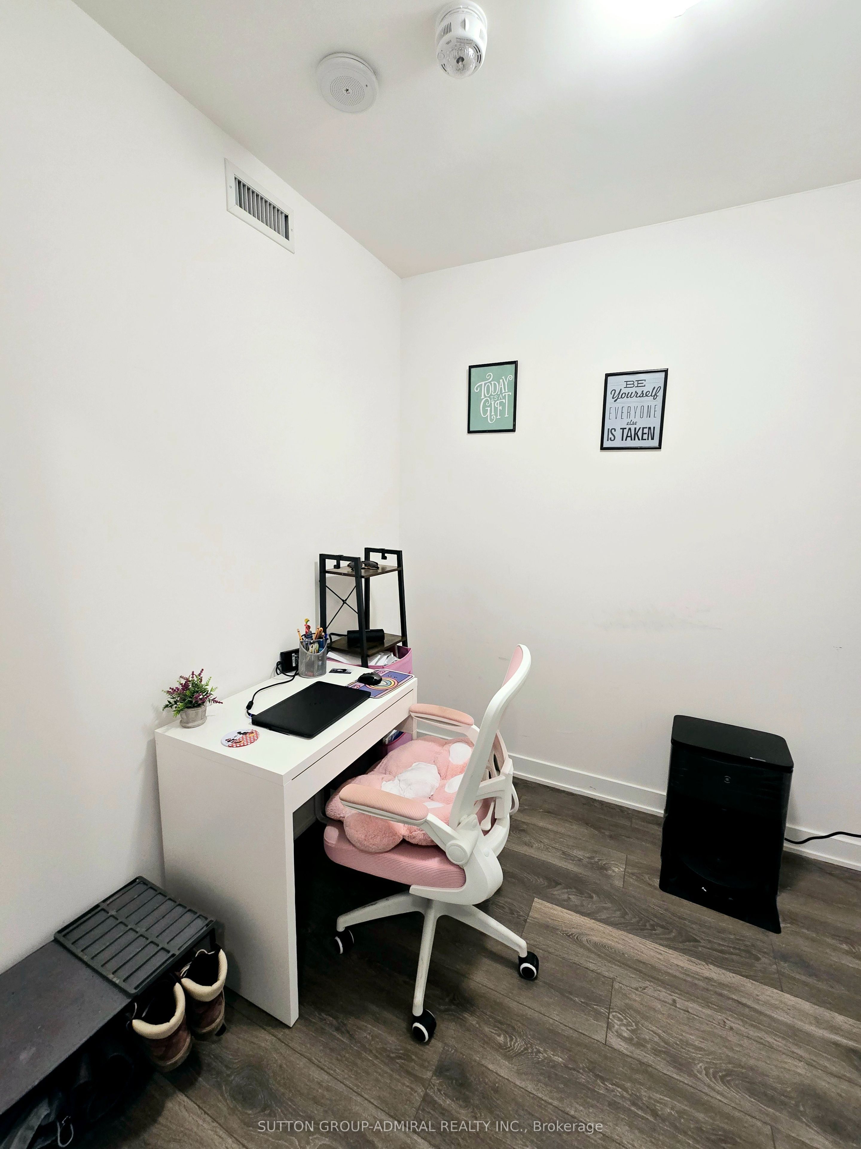 #1009 - 195 Redpath Avenue Property Photo 21