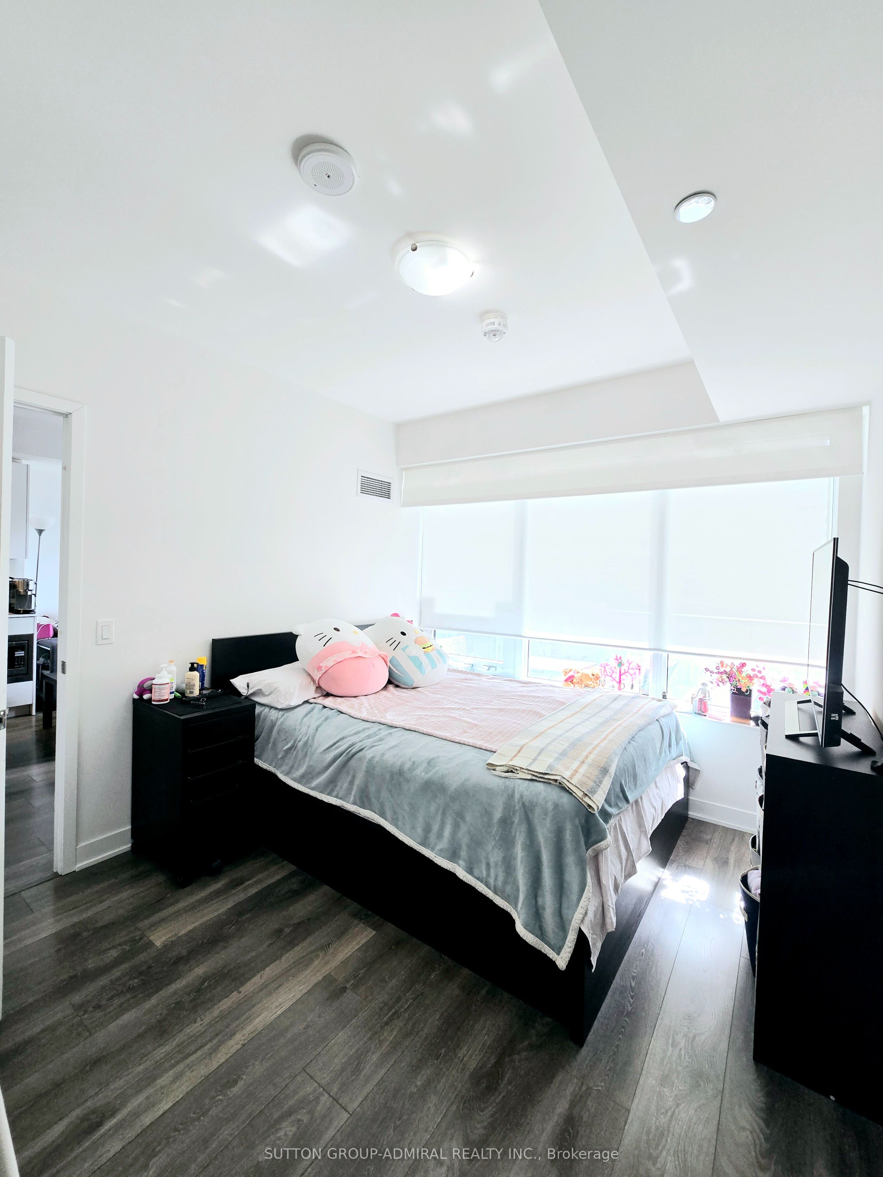 #1009 - 195 Redpath Avenue Property Photo 40